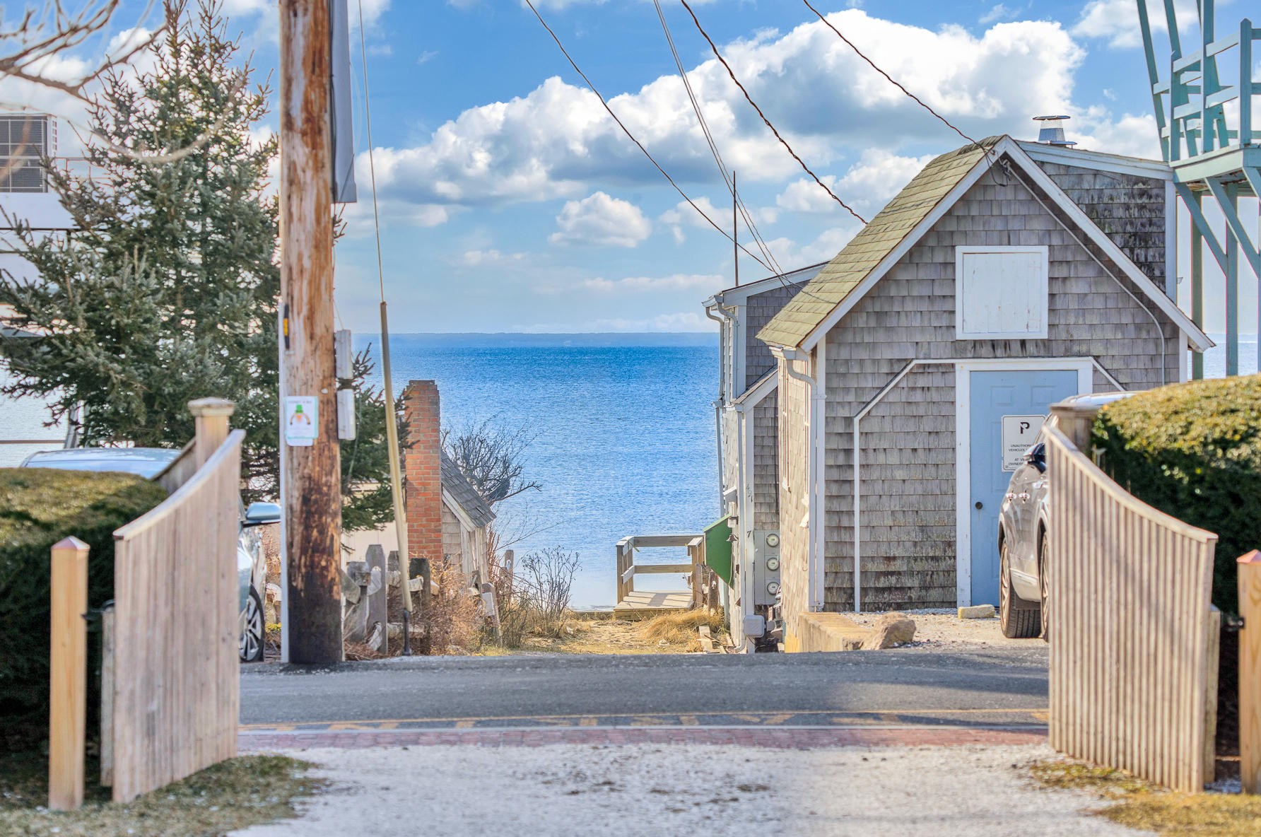 480 Commercial St, Provincetown MA 02657-1912 exterior