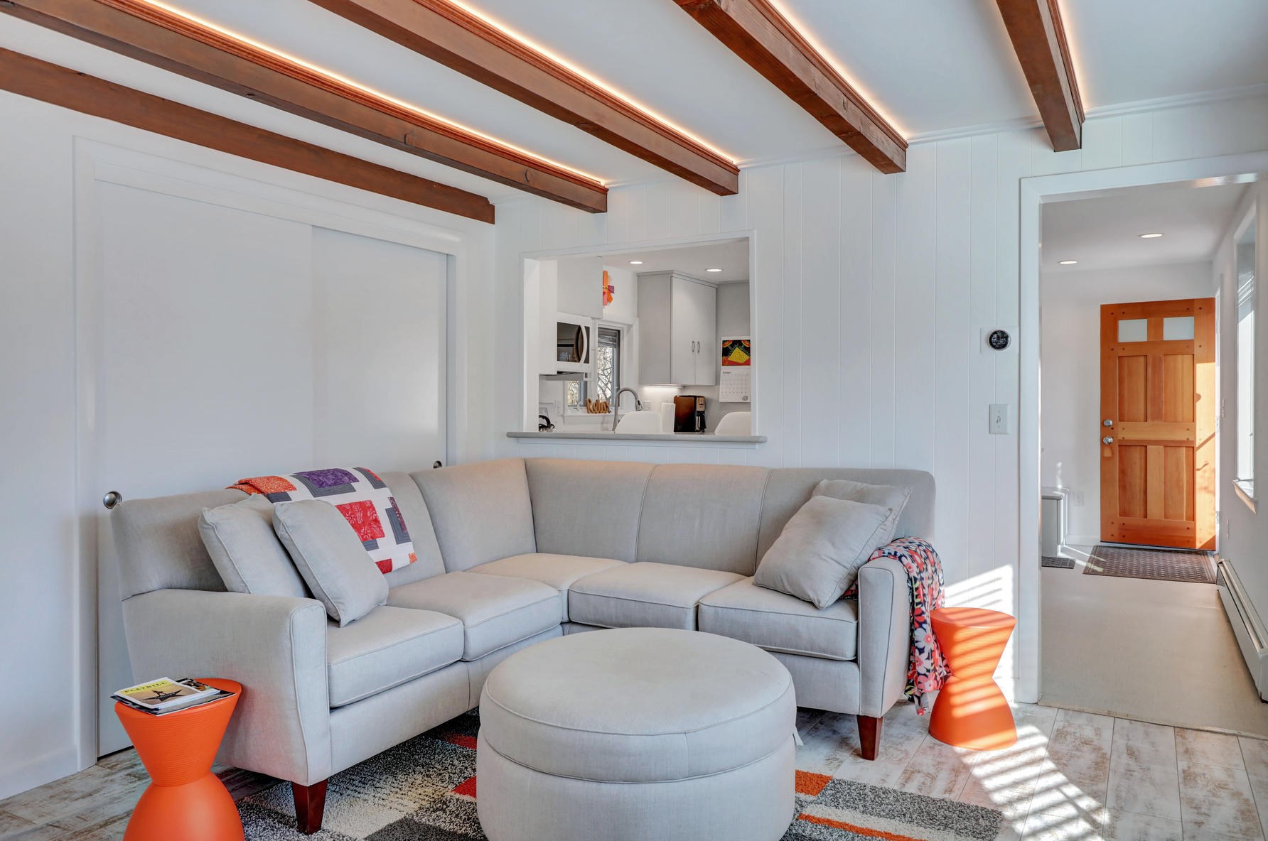 480 Commercial St, Provincetown MA 02657-1912 exterior