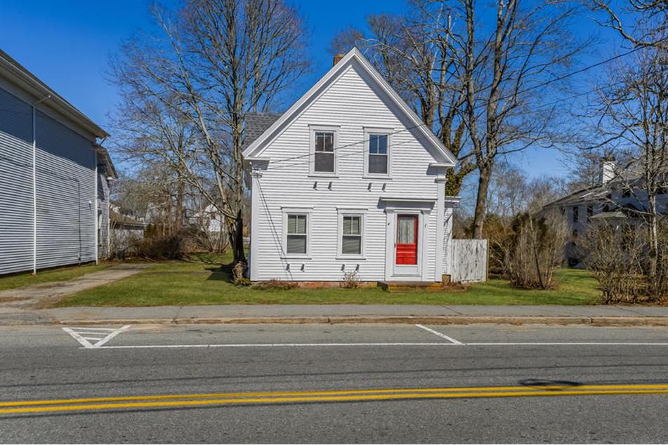 708 Main St, Harwich, MA 02645 MLS 22101410 Coldwell Banker