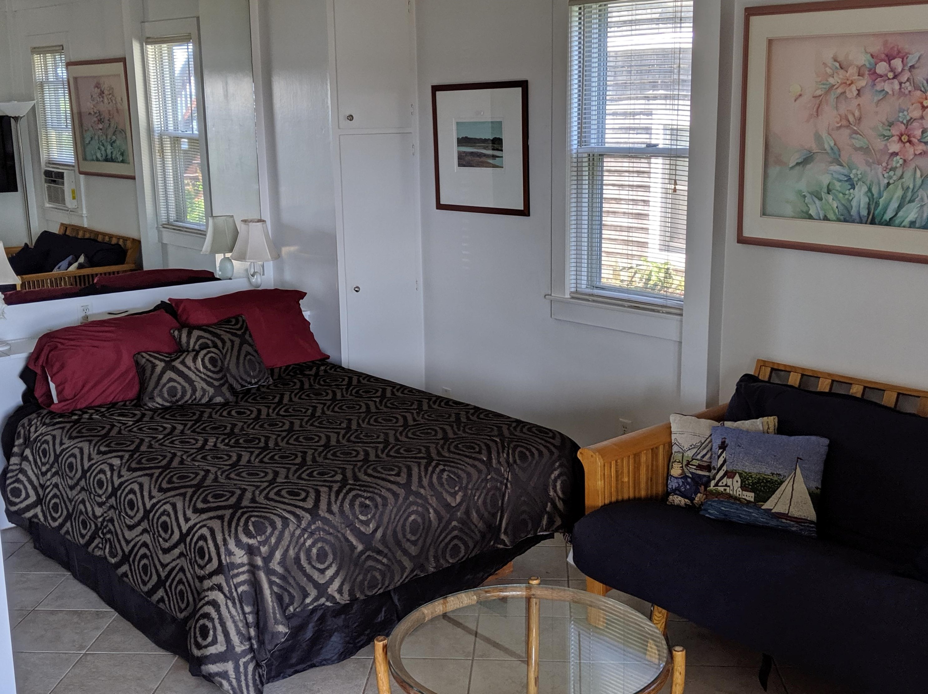 147 Commercial St, Provincetown MA exterior