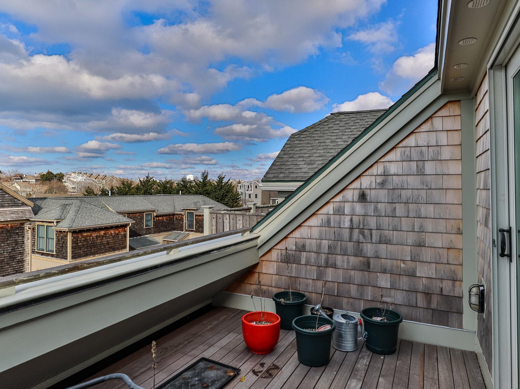 4 Meadow Rd, Provincetown MA exterior