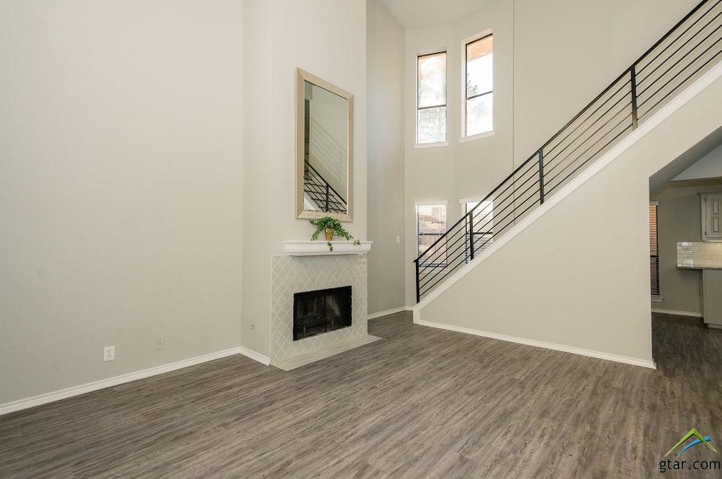 5911 Hollytree Dr, Tyler TX  75703-5606 exterior