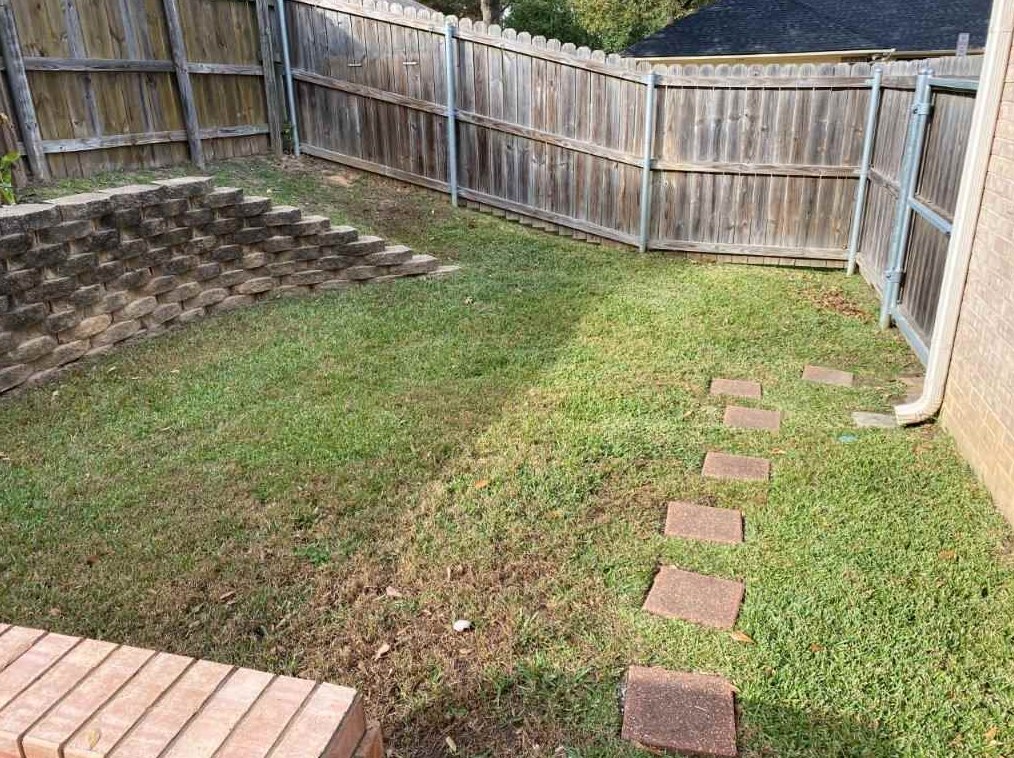 6118 Plantation Dr, Tyler TX  75703-5618 exterior