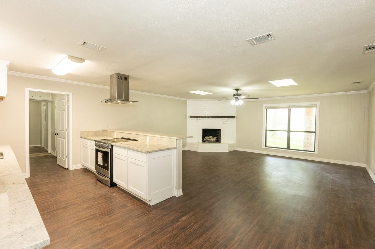 903 Joel Dr, Tyler TX  75703-4845 exterior