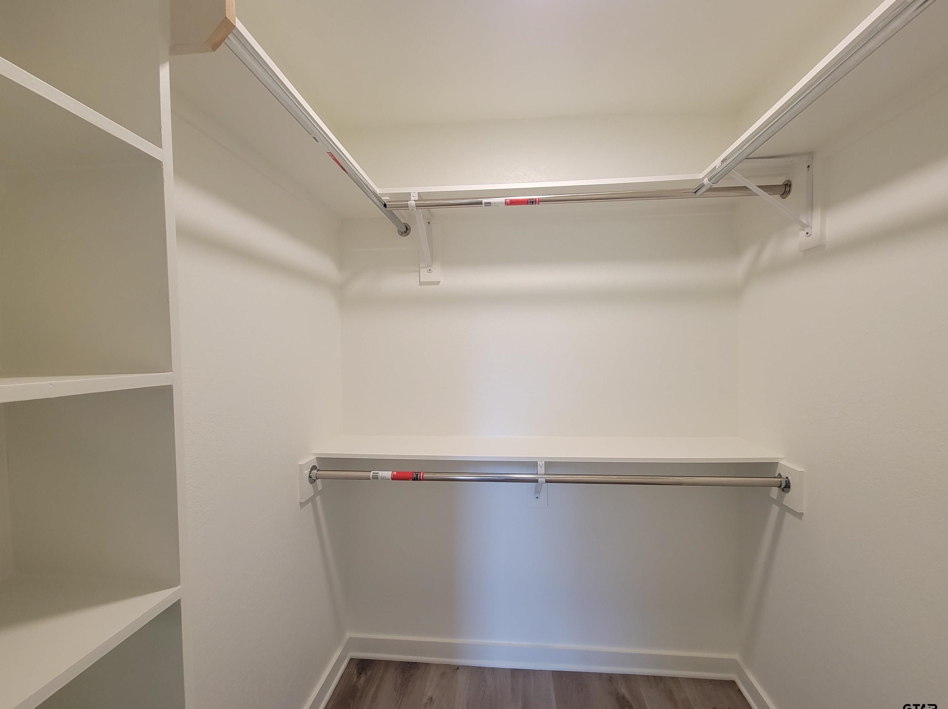 1525 Charlotte Dr, Tyler TX  75702-2619 exterior