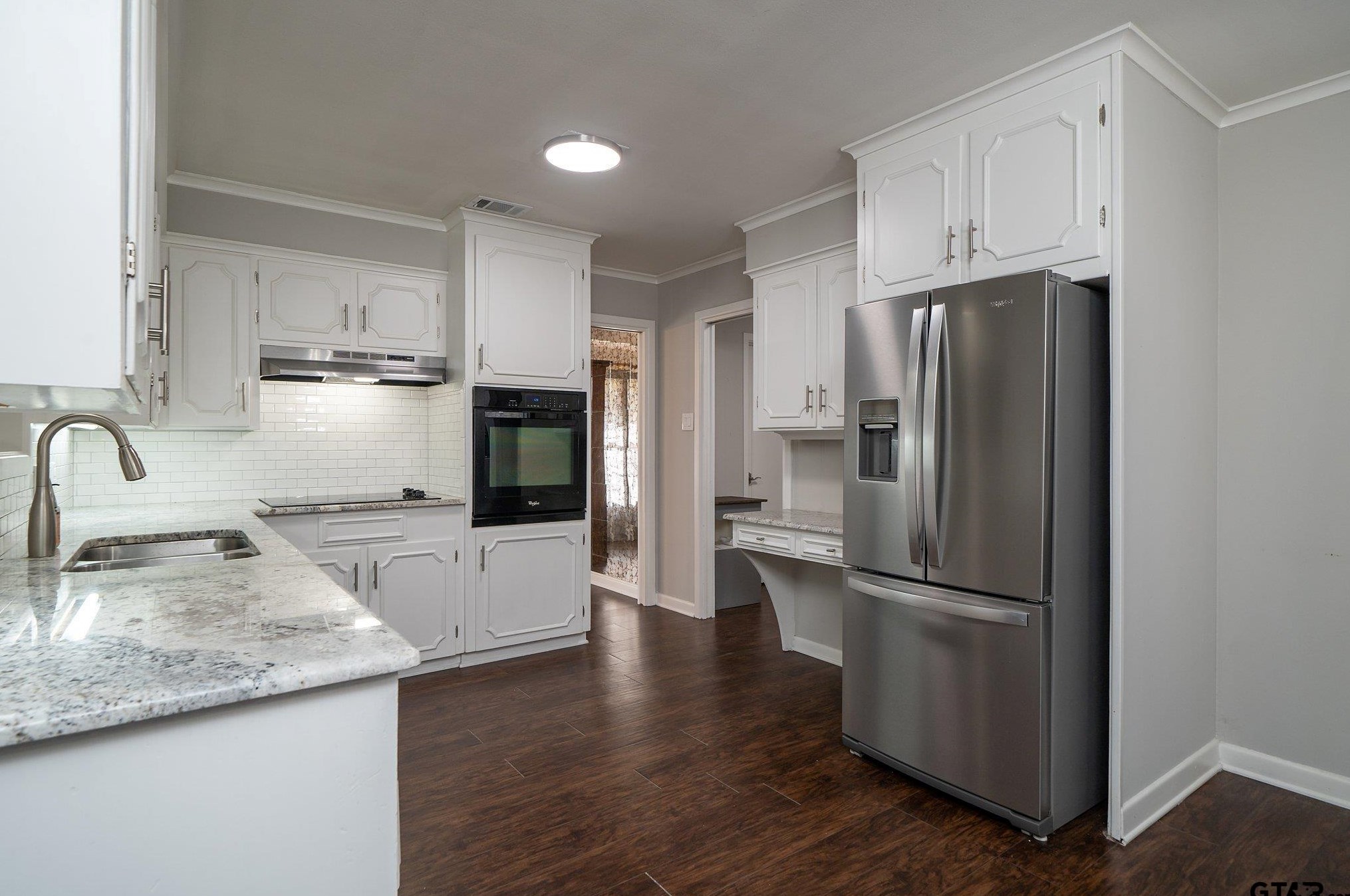 1716 Yosemite, Tyler TX  75703-2051 exterior