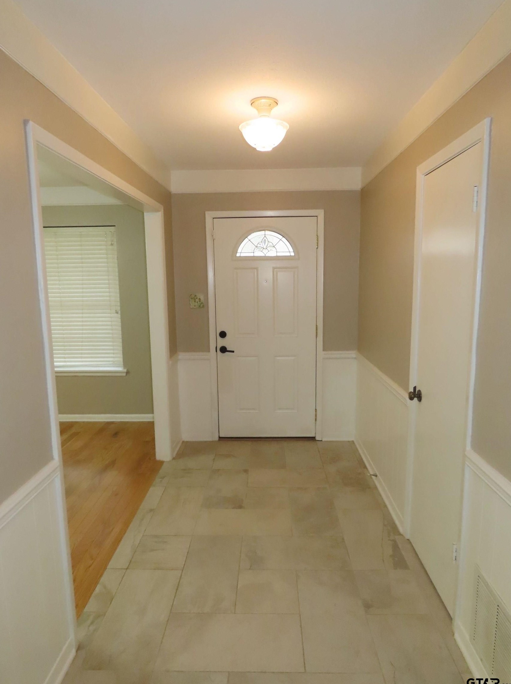 1214 Queenspark St, Tyler TX  75703-3936 exterior