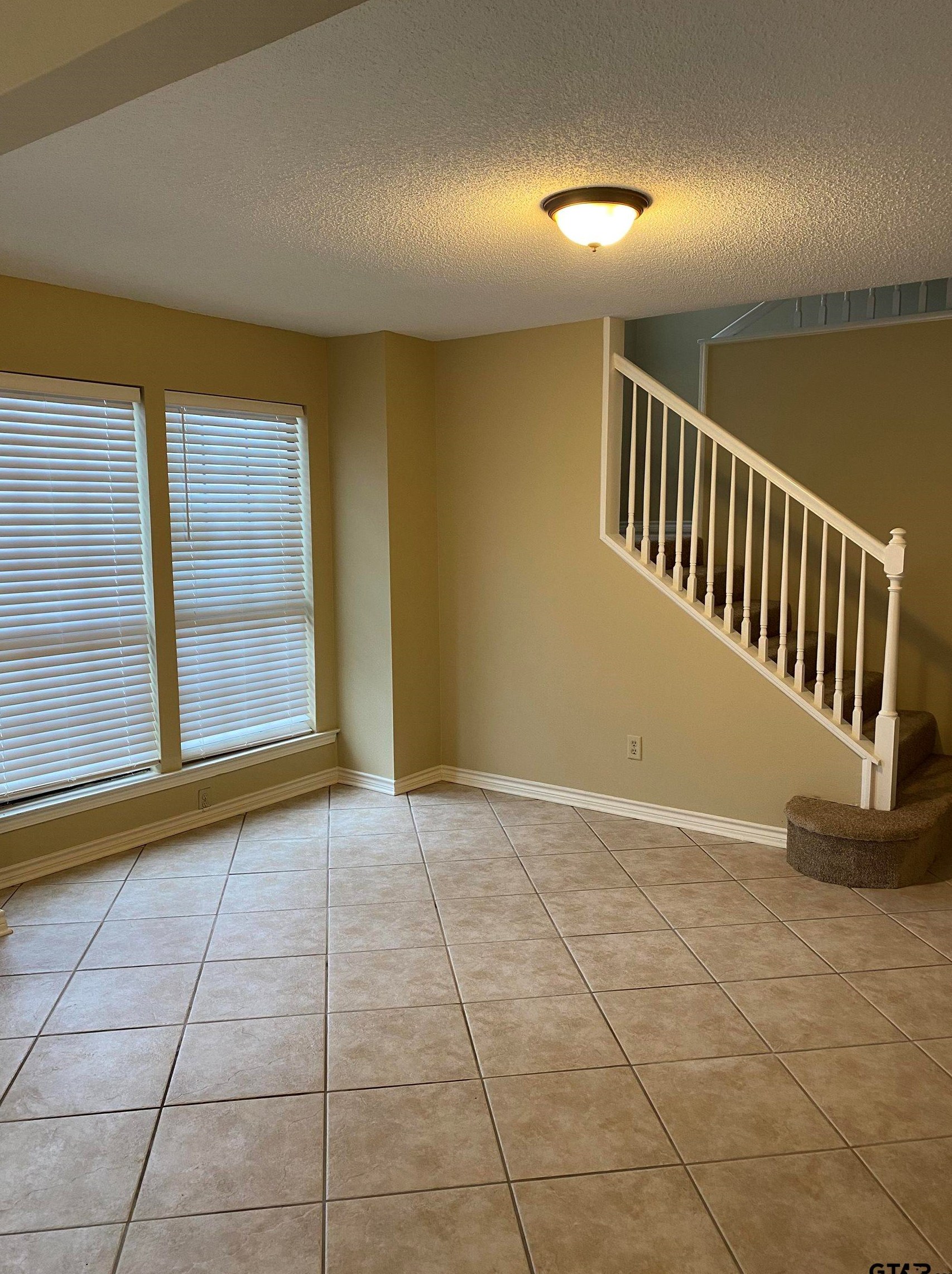 5885 Creekside Cir, Tyler TX  75703-6101 exterior