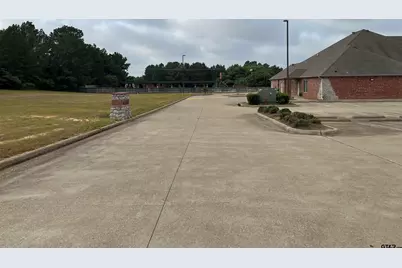 2040 Shiloh Rd., Tyler, TX 75703 - Photo 9