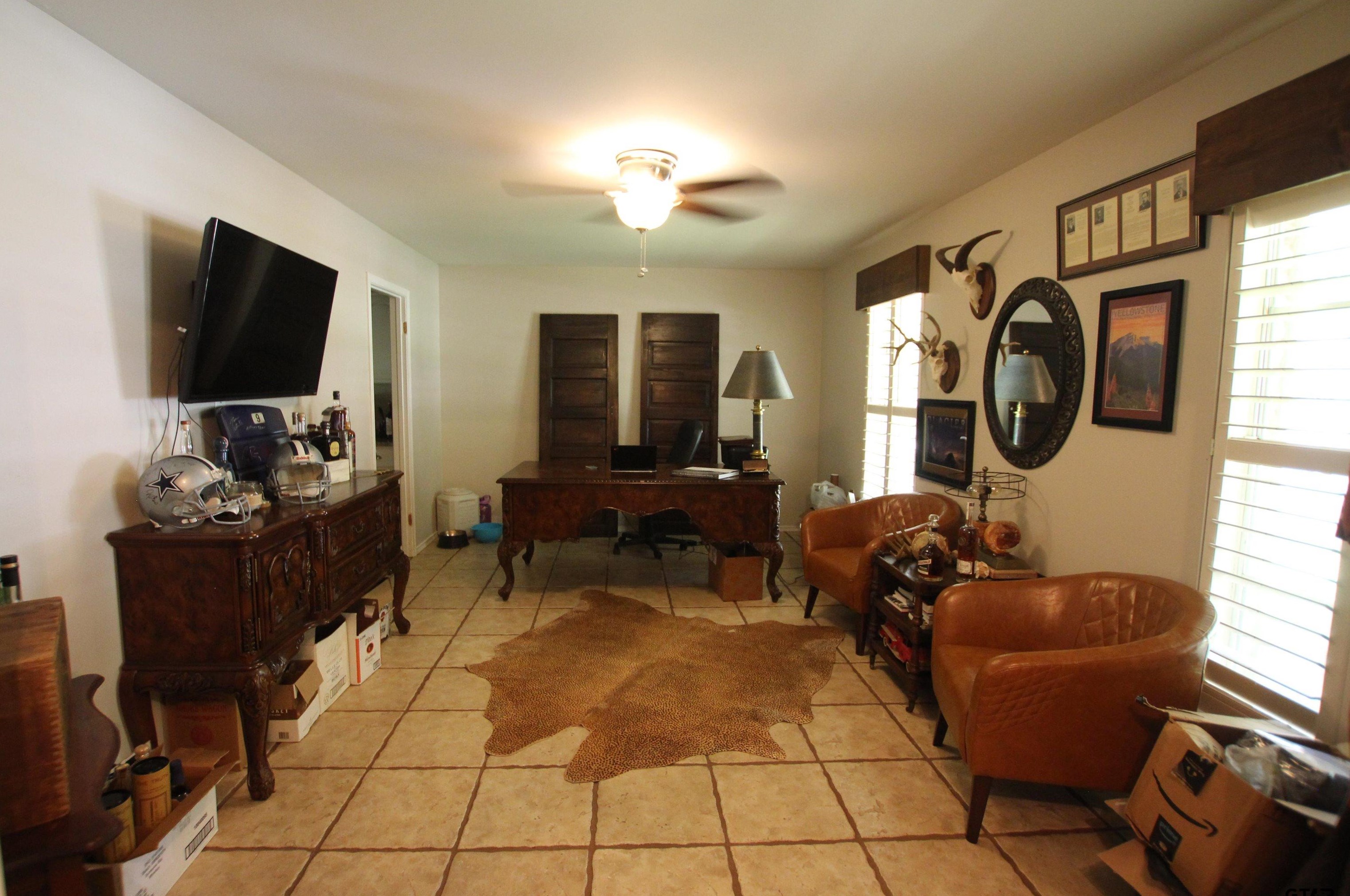 3714 Cameron Ave, Tyler TX  75701-9121 exterior