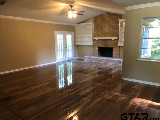 2409 Breckenridge St, Tyler TX  75702-1708 exterior