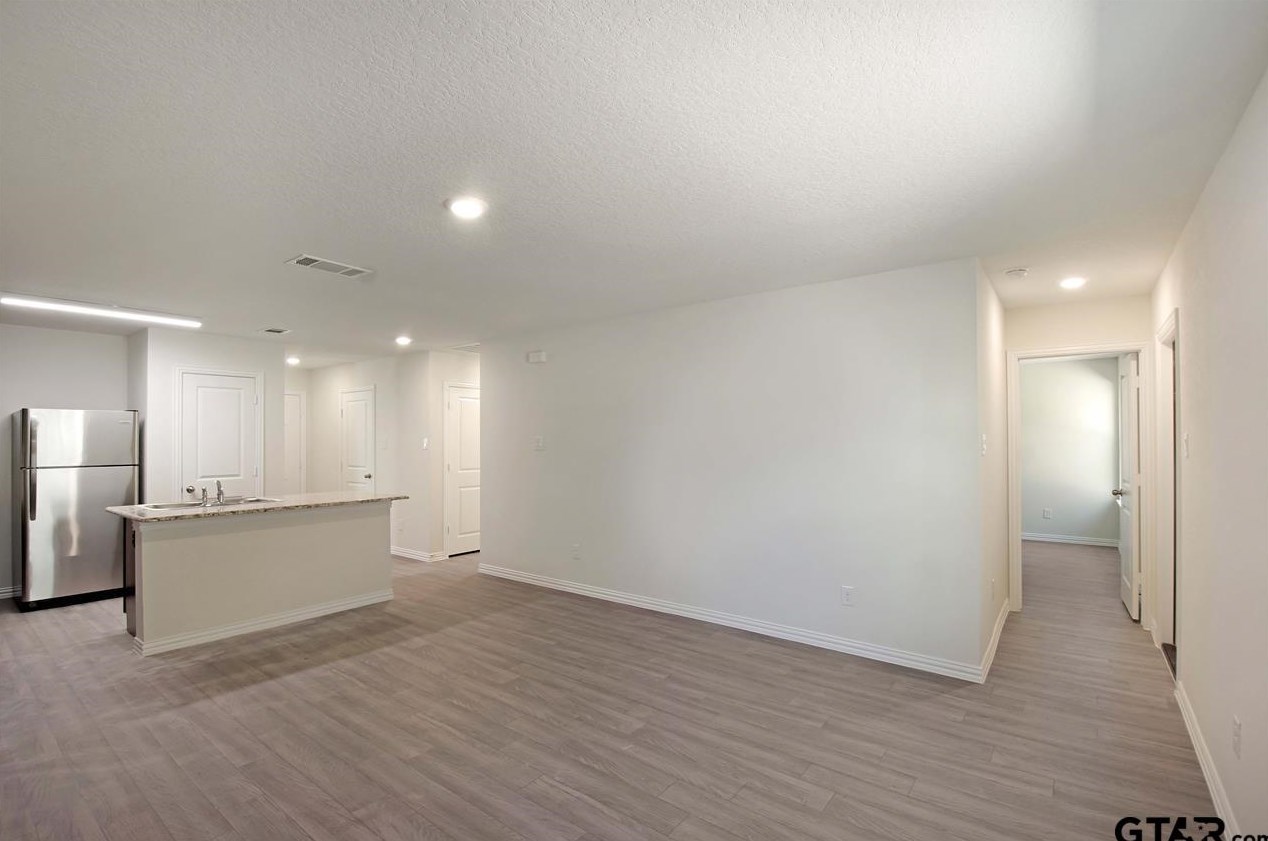 123 Golf Ave, Tyler TX  75702-6631 exterior