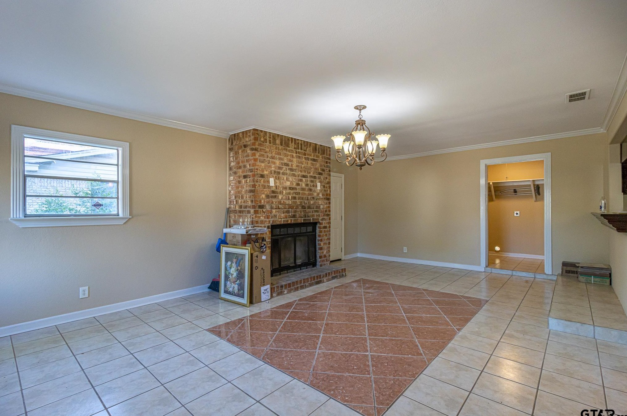 1114 Lenox St, Tyler TX  75701-2644 exterior