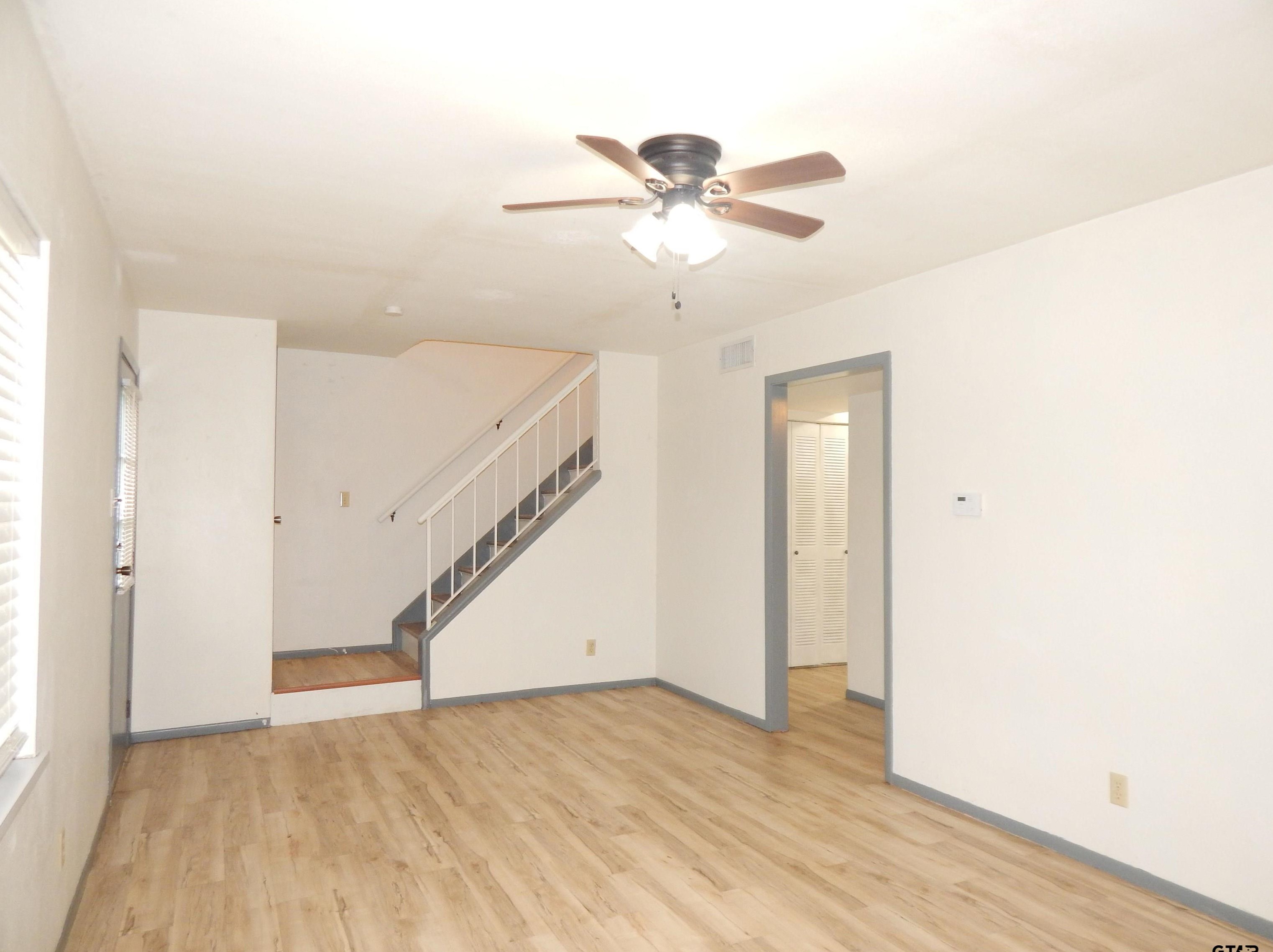 2742 Donnybrook Ave, Tyler TX  75701-7017 exterior