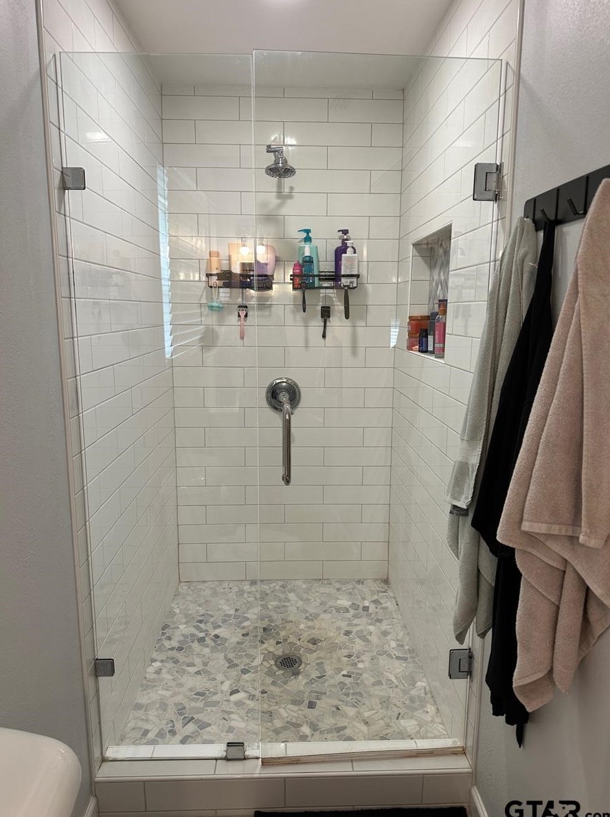 2714 Anita Ln, Tyler TX 75701-7413 exterior