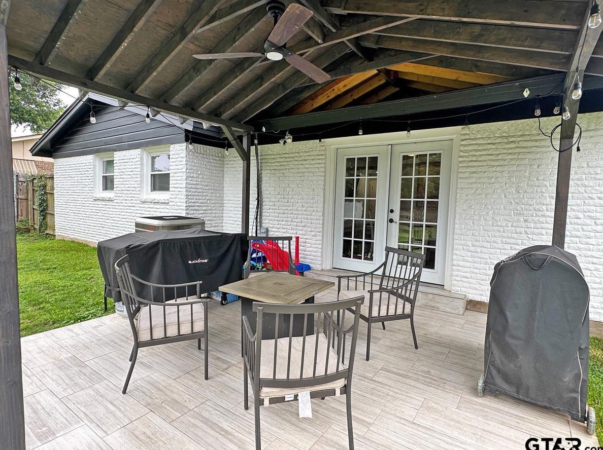 2714 Anita Ln, Tyler TX 75701-7413 exterior