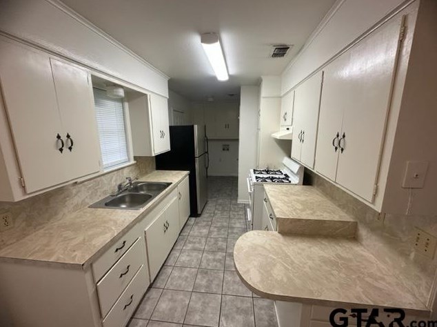 718 5th St, Tyler TX  75701-3912 exterior