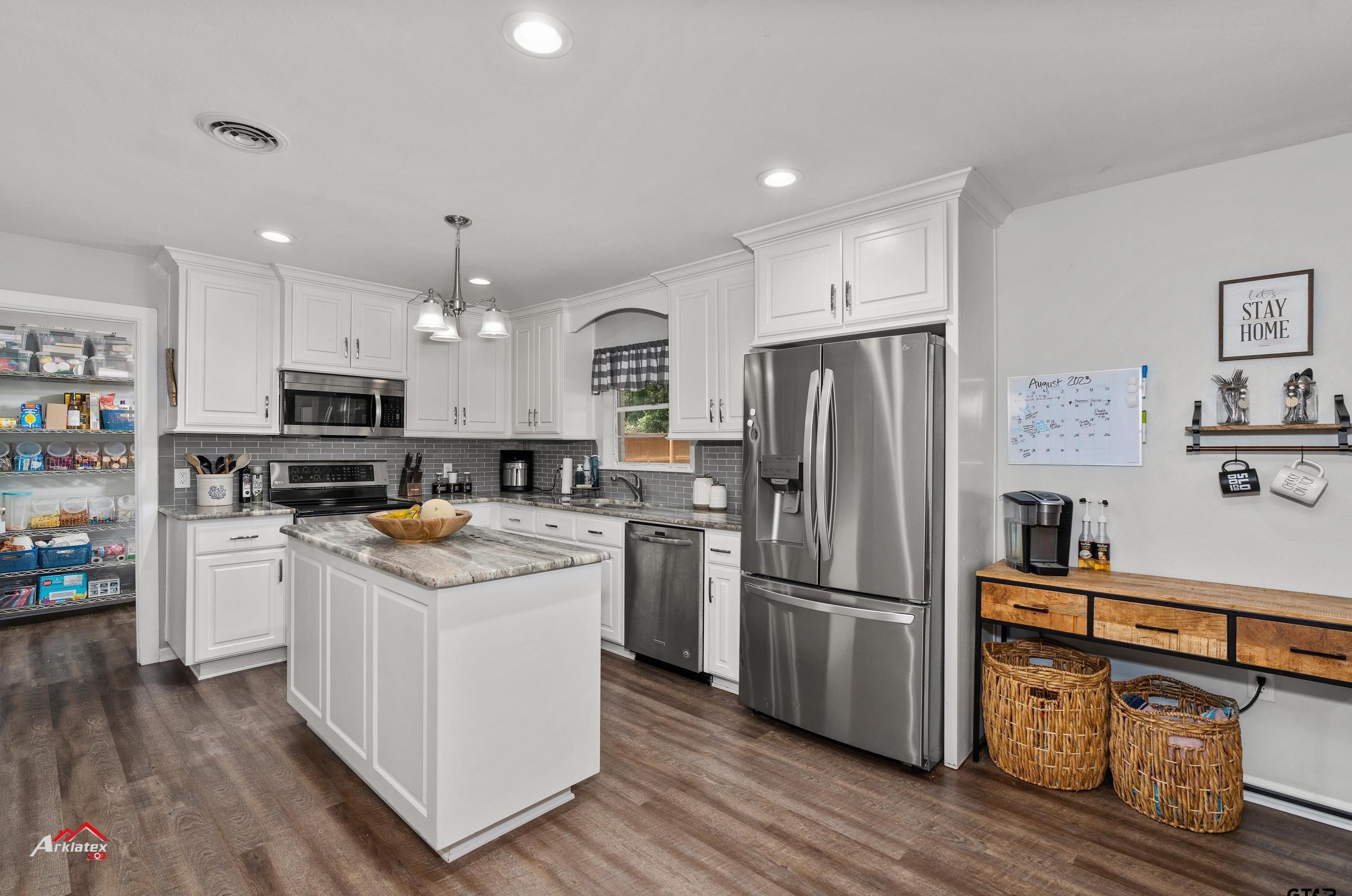 302 Fenton Rd, Longview TX 75604-1123 exterior