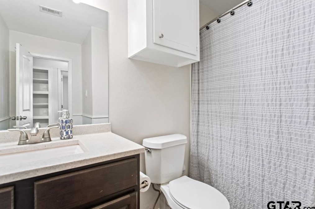 3722 Mark Dr, Longview TX 75605 exterior