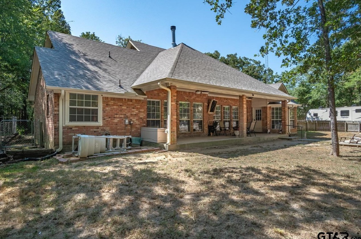 1105 Vz County Road 1116, Fruitvale TX  75127-3465 exterior