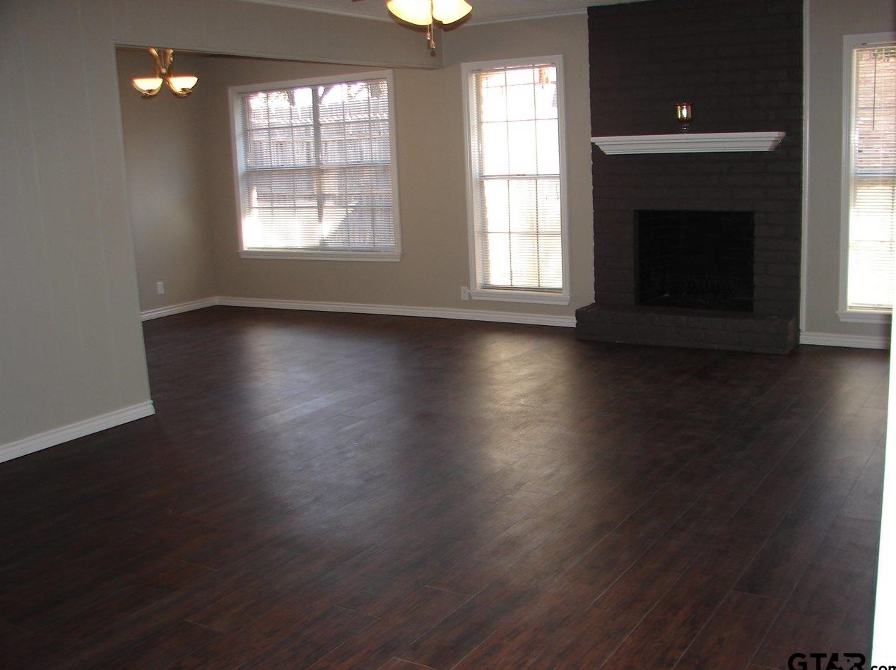419 Top Hill Dr, Tyler TX  75703-3678 exterior