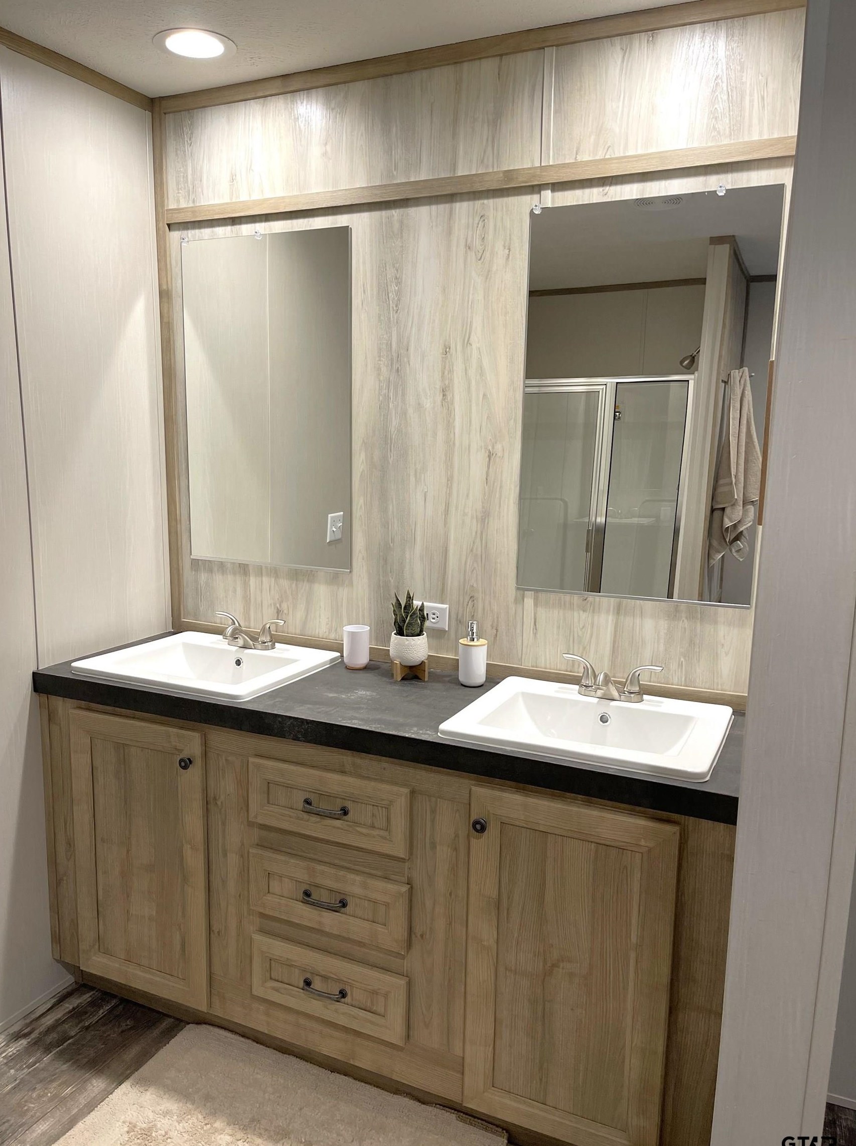 2370 Blocker Rd, Marshall TX 75672-3720 exterior