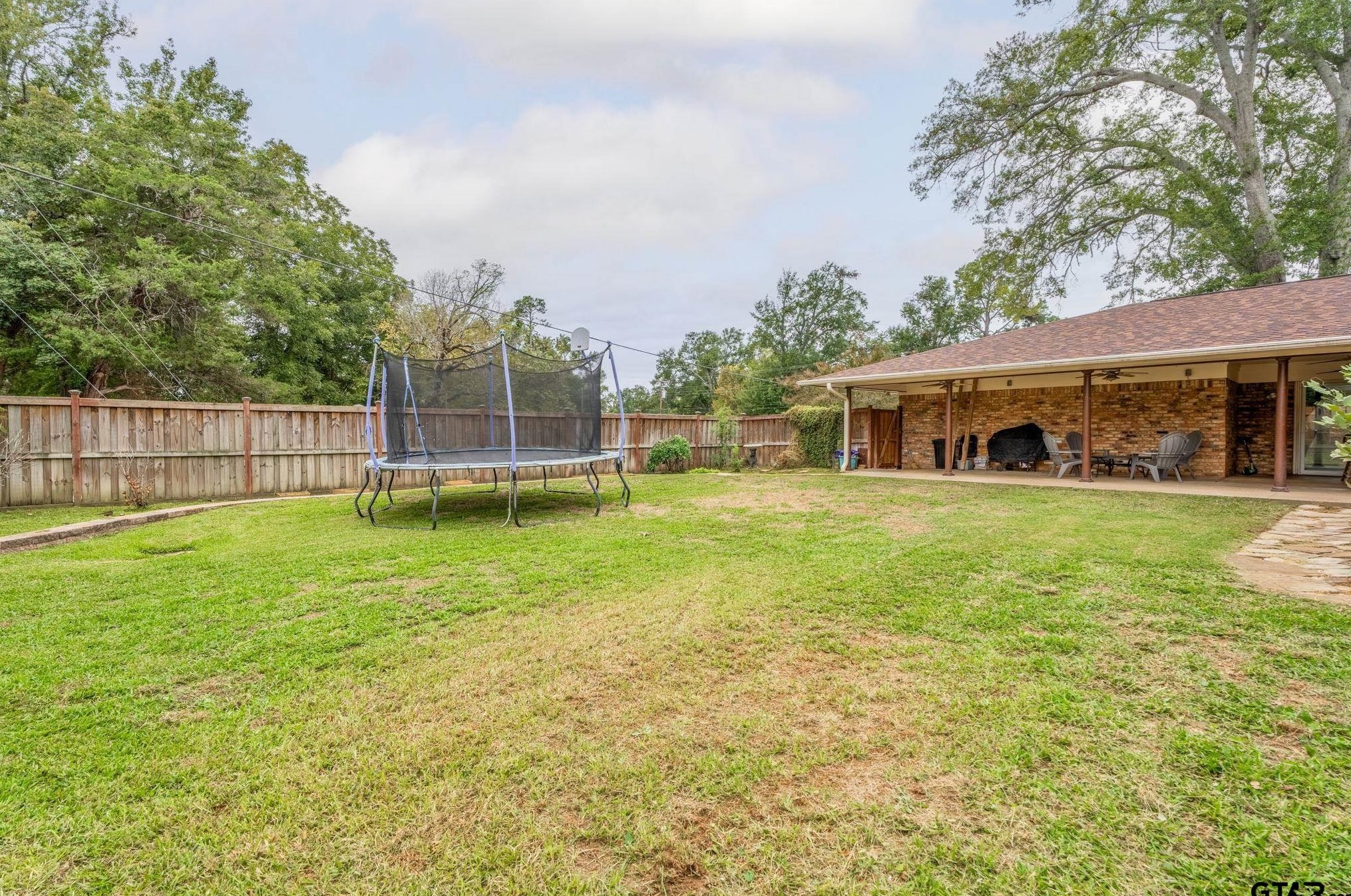 3306 Keaton Ave, Tyler TX 75701-9055 exterior