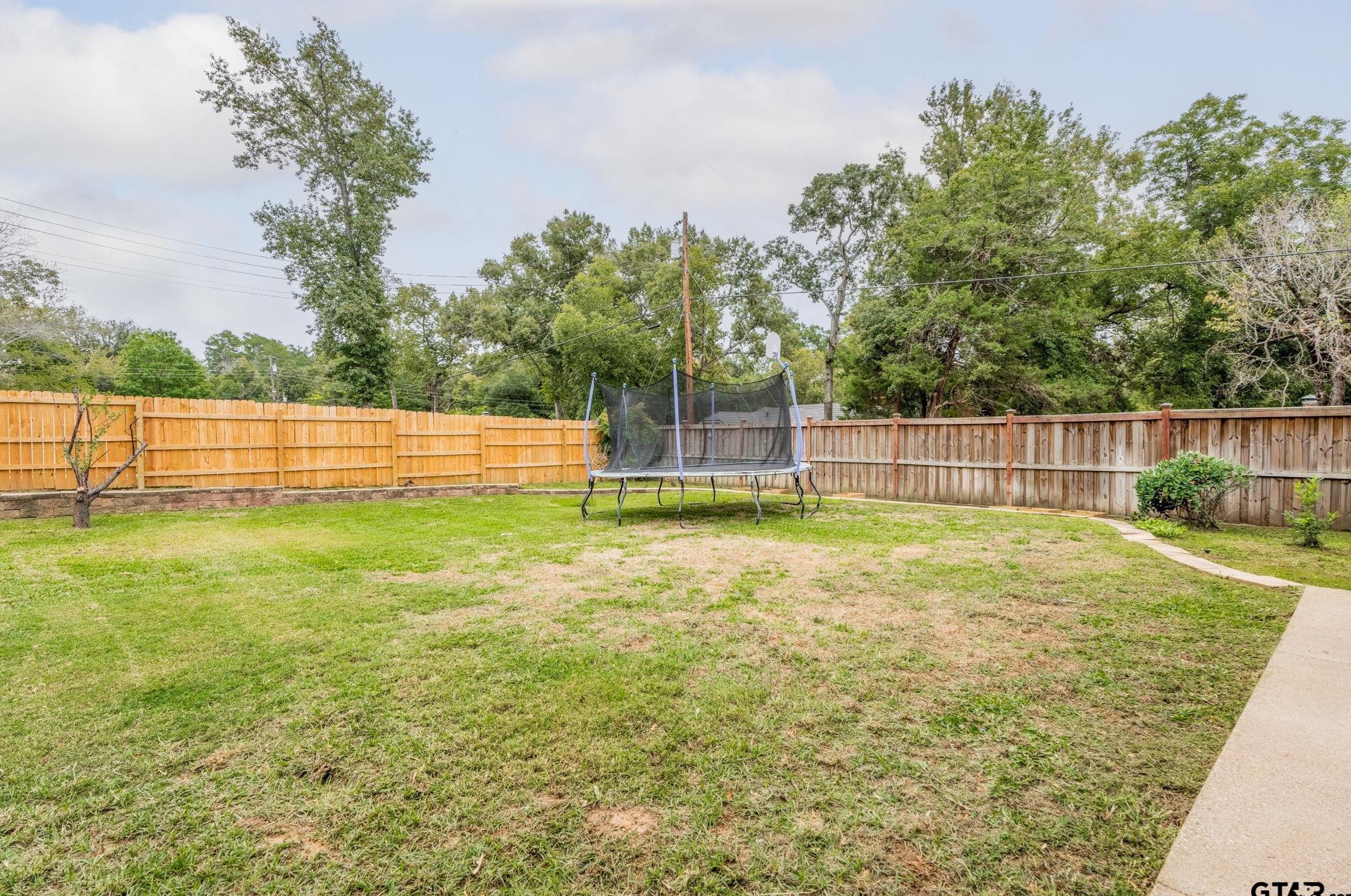 3306 Keaton Ave, Tyler TX 75701-9055 exterior