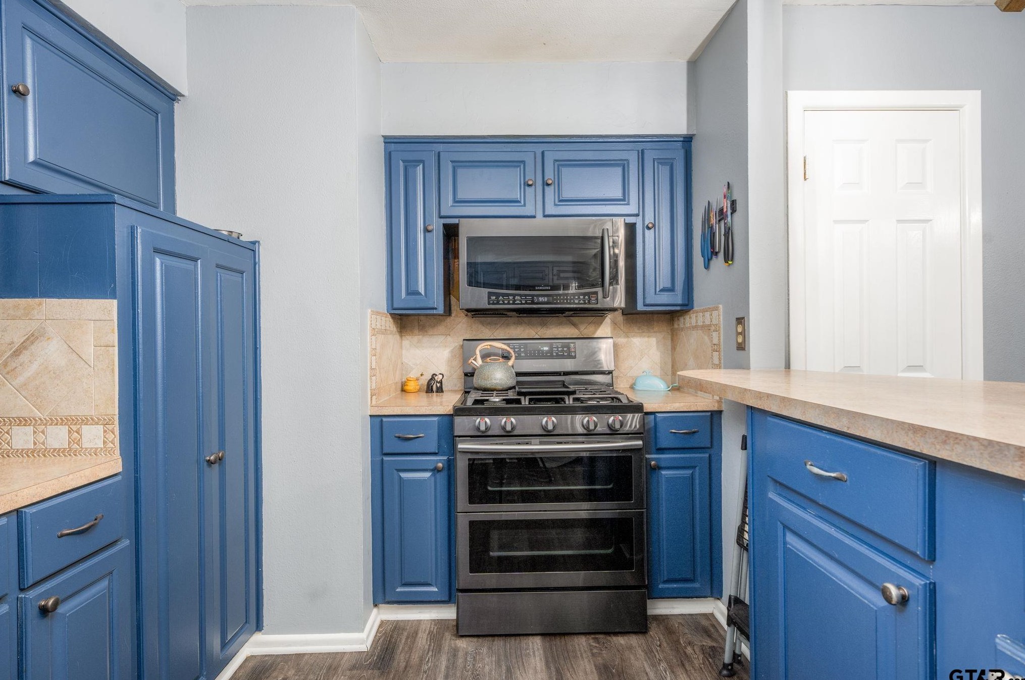 3306 Keaton Ave, Tyler TX 75701-9055 exterior