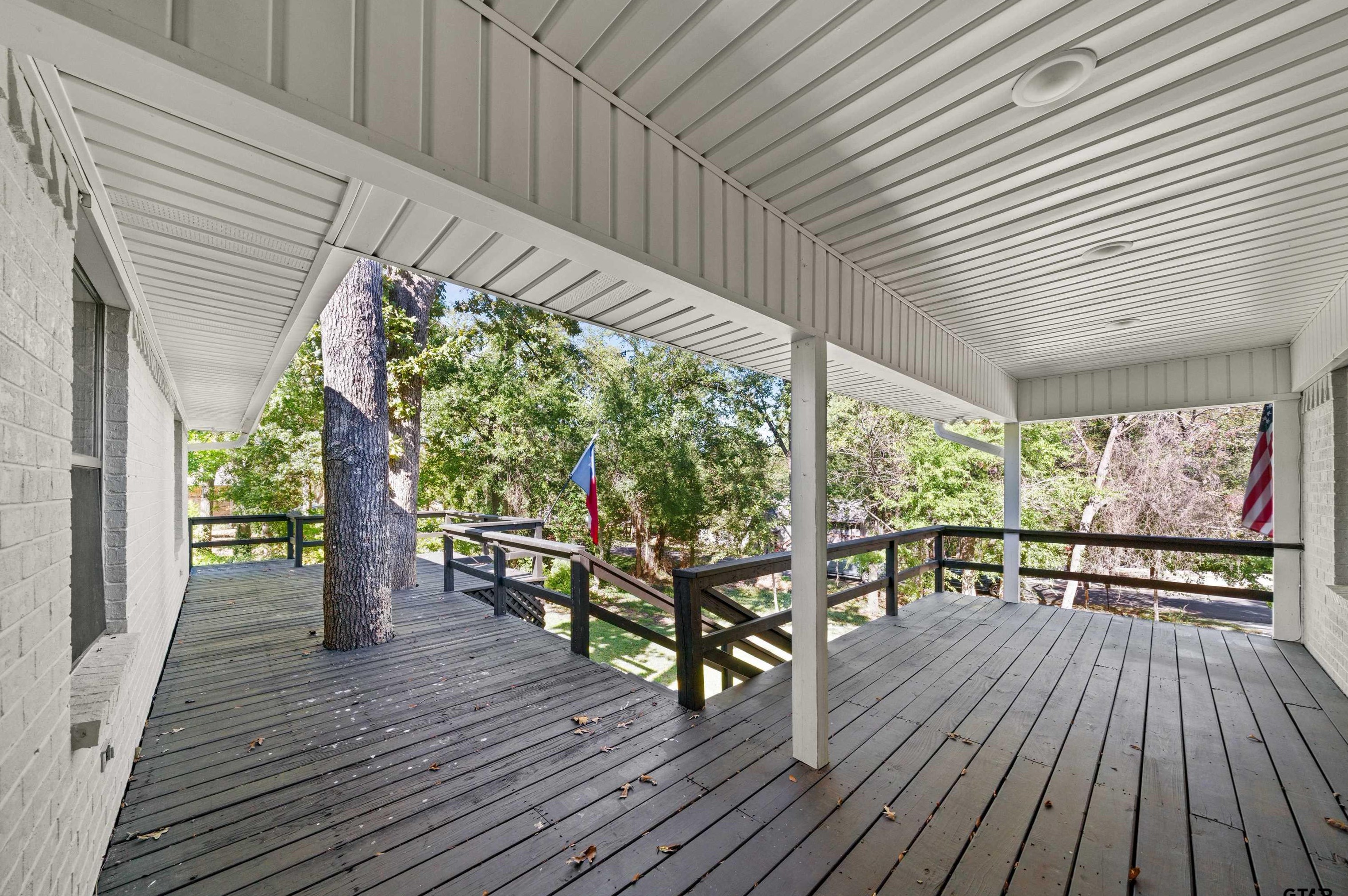 120 Fairway Dr, Hide A Way TX  75771-5012 exterior