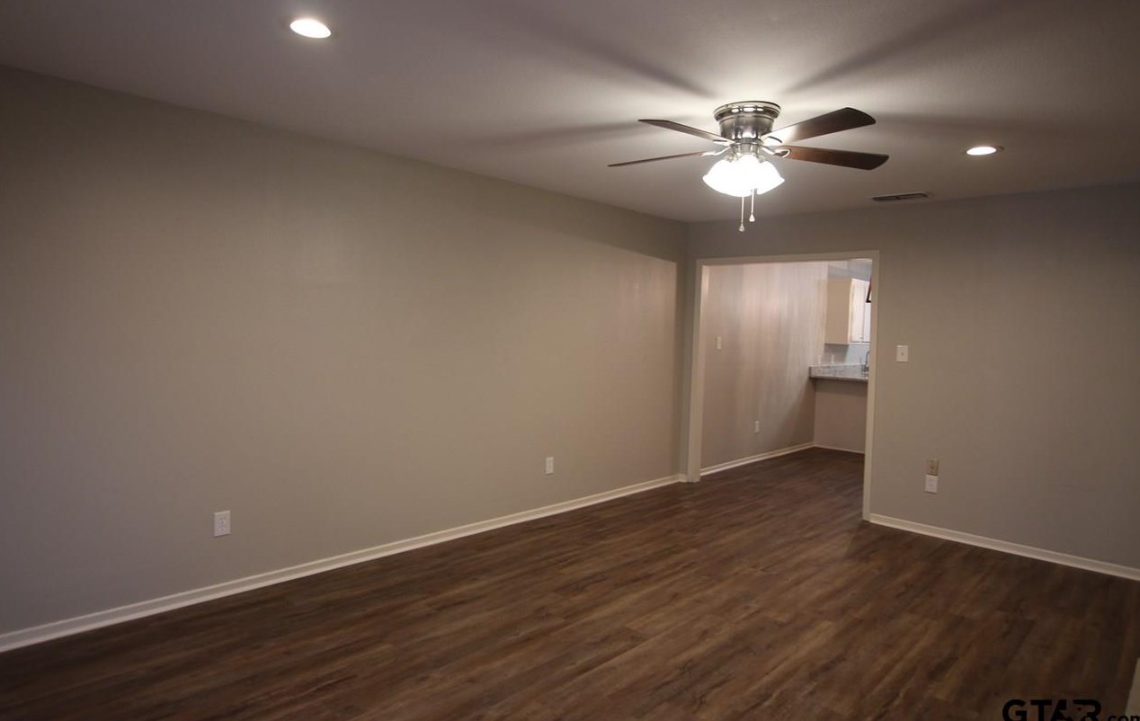 8327 El Cerrito Pl, Tyler TX  75703-5563 exterior