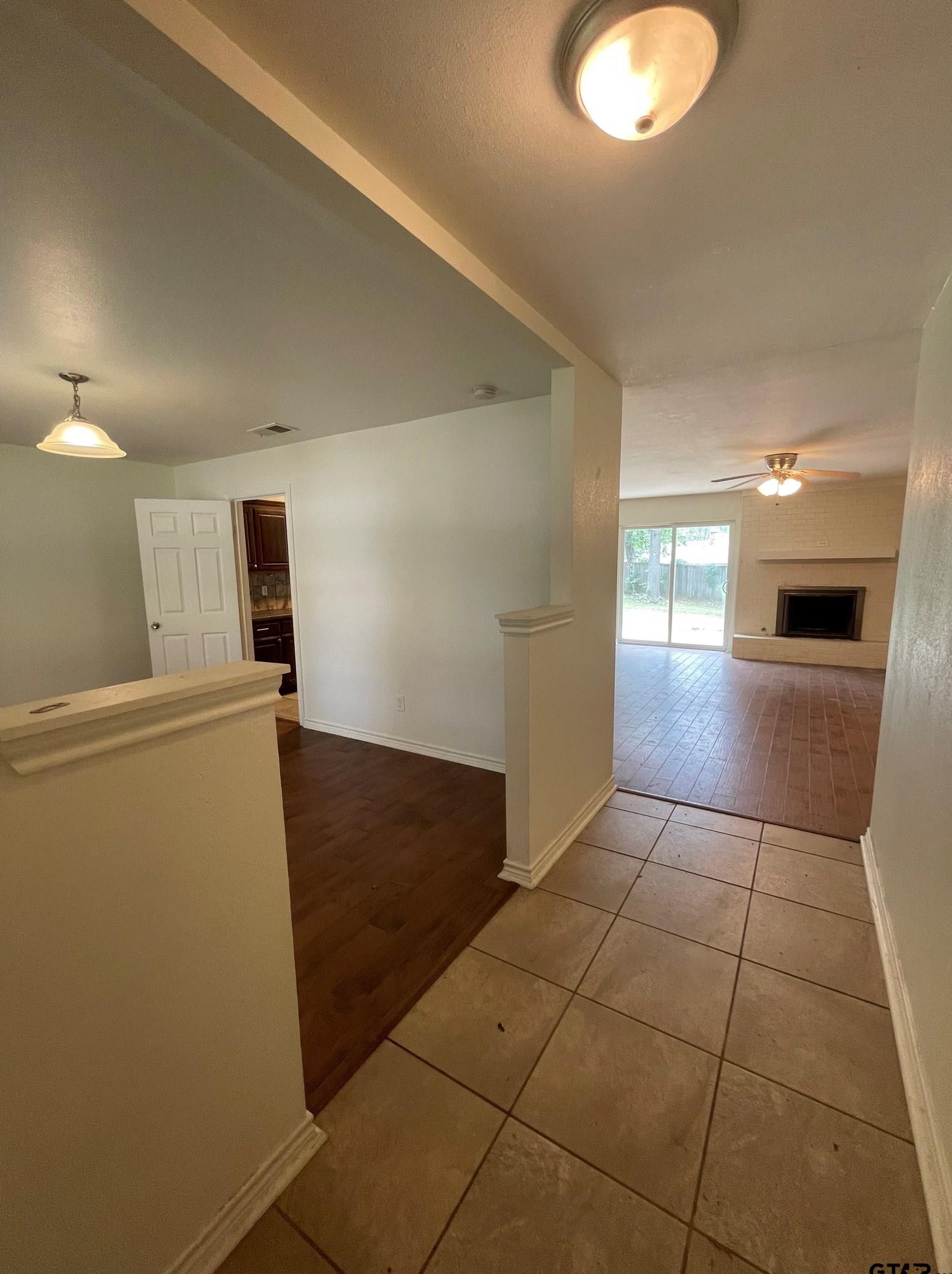 3417 Timberlane Dr, Tyler TX  75701-6139 exterior