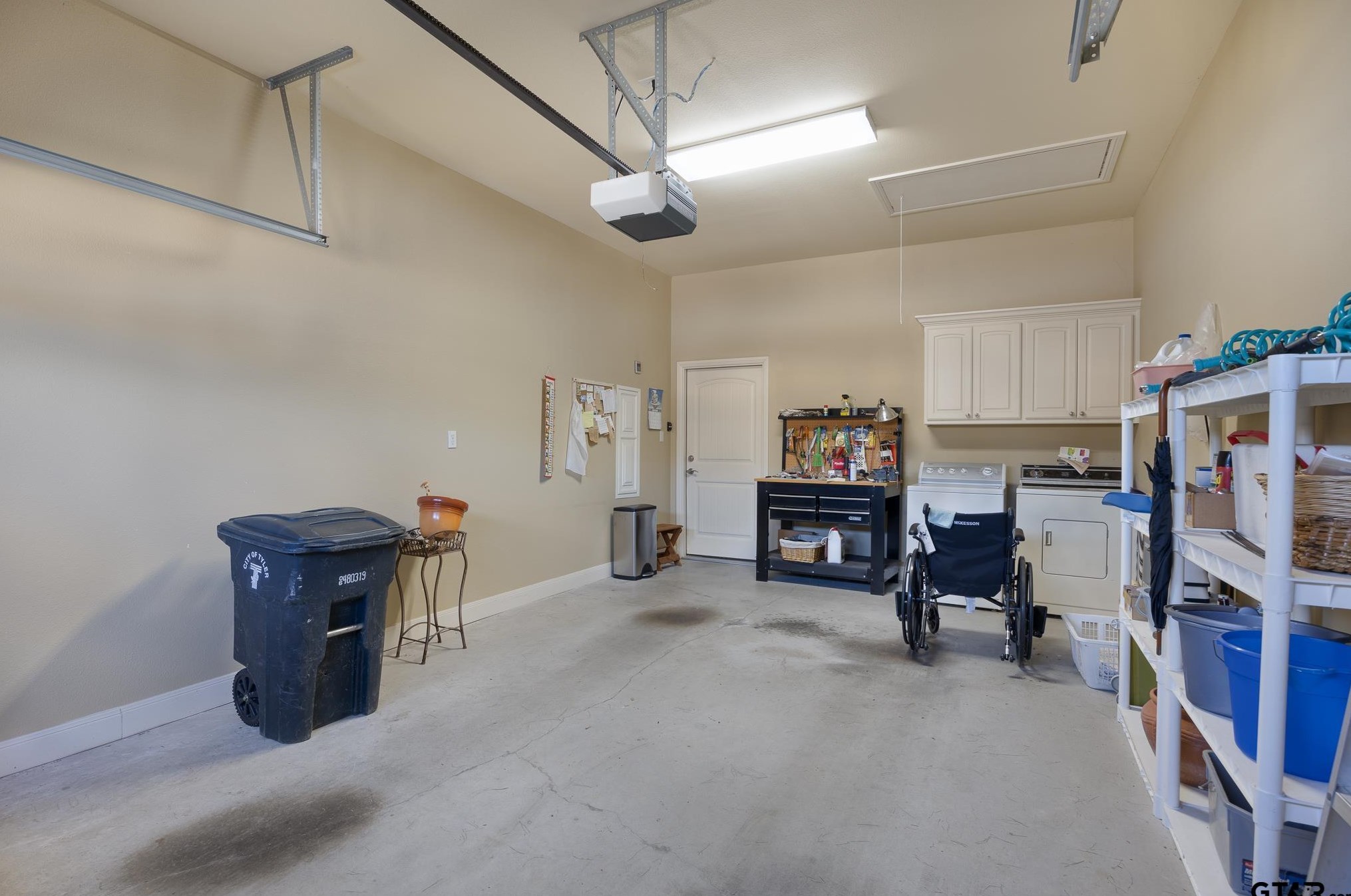 4329 Madera Dr, Tyler TX 75707-2153 exterior