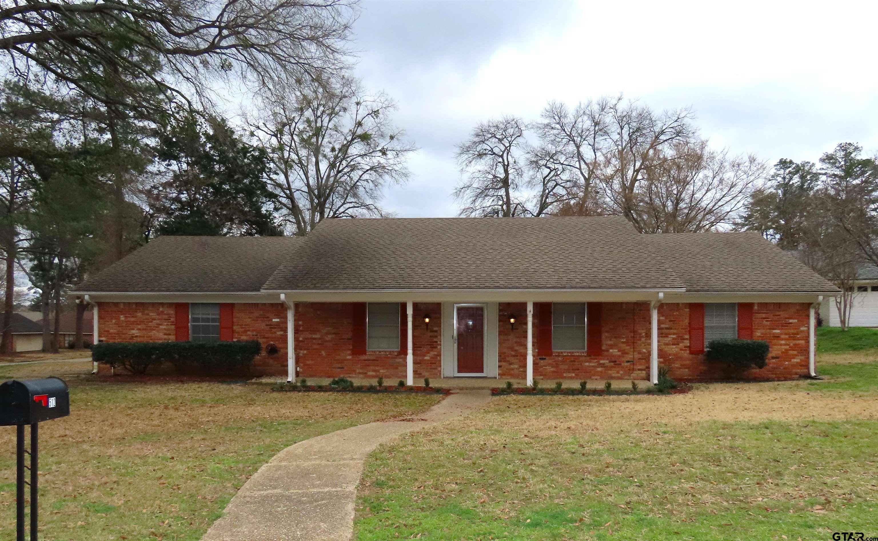 512 Top Hill Dr, Tyler, TX 75703 - MLS 24001938 - Coldwell Banker