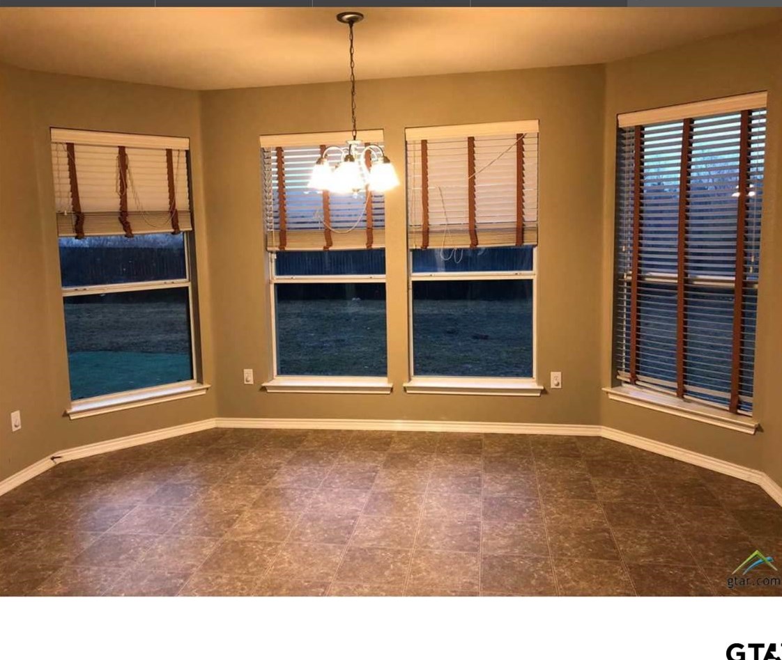 1817 Balsam Gap, Tyler TX  75703-7325 exterior