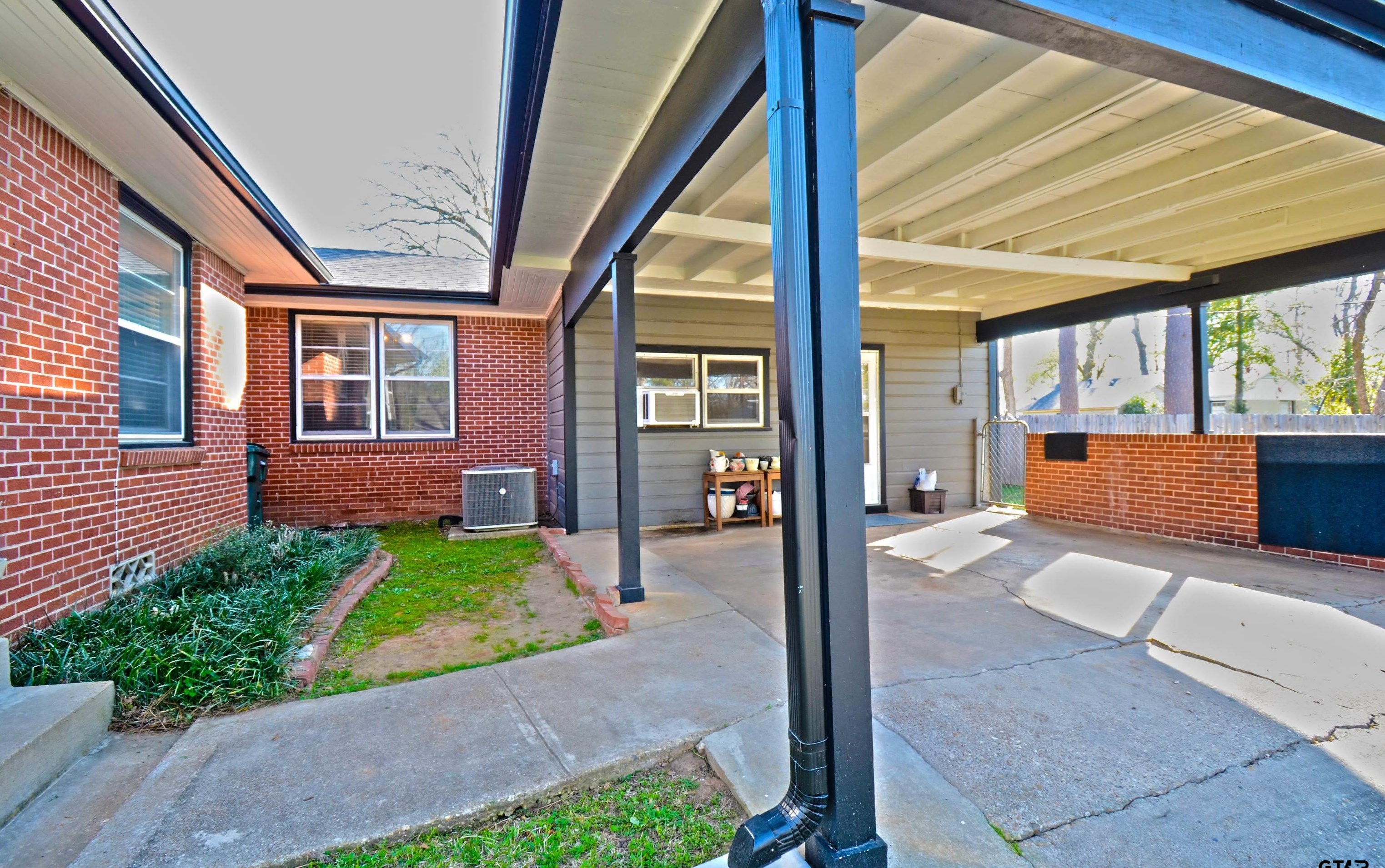 2803 Bain Pl, Tyler TX  75701-8017 exterior