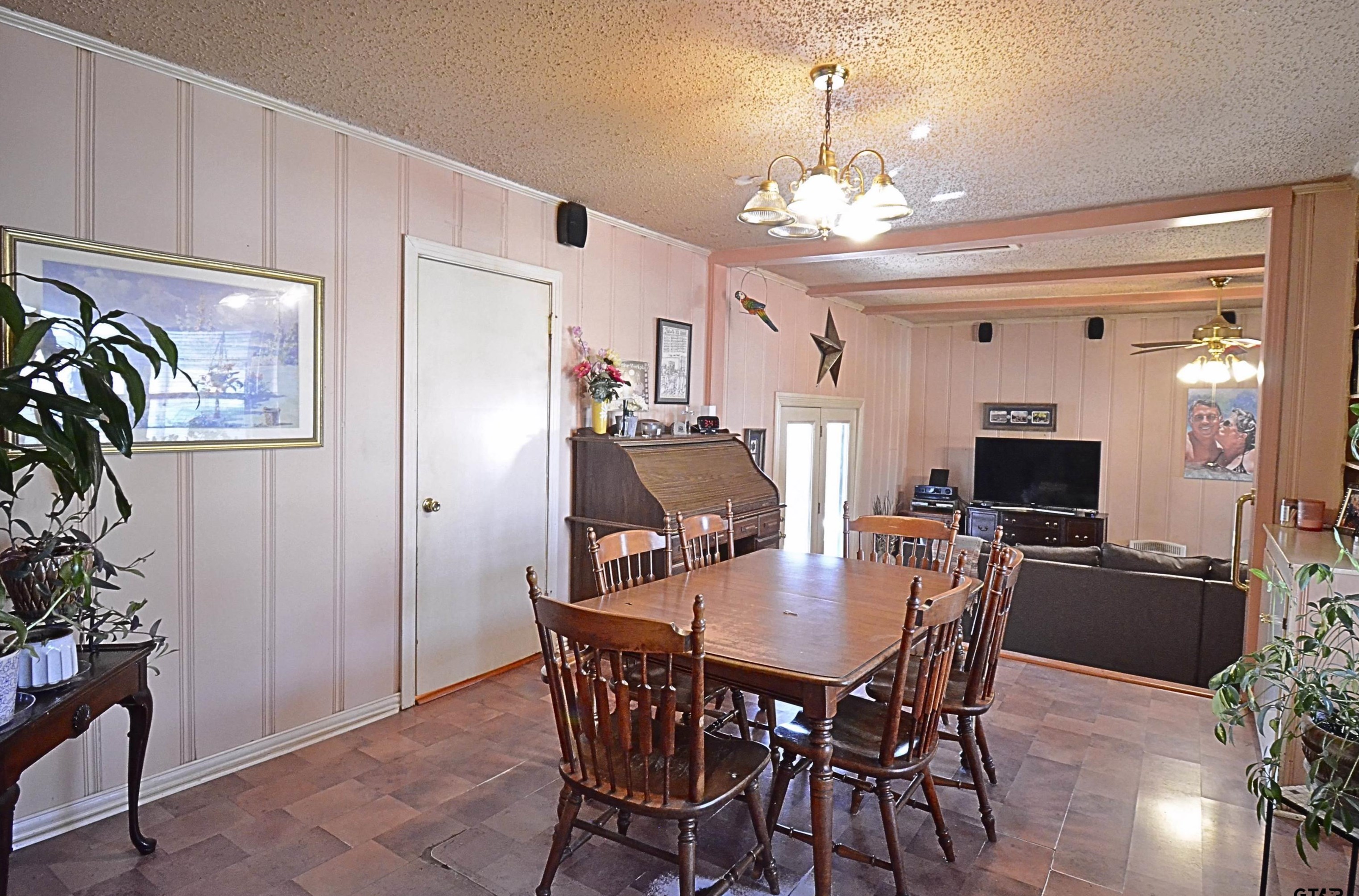 2803 Bain Pl, Tyler TX  75701-8017 exterior