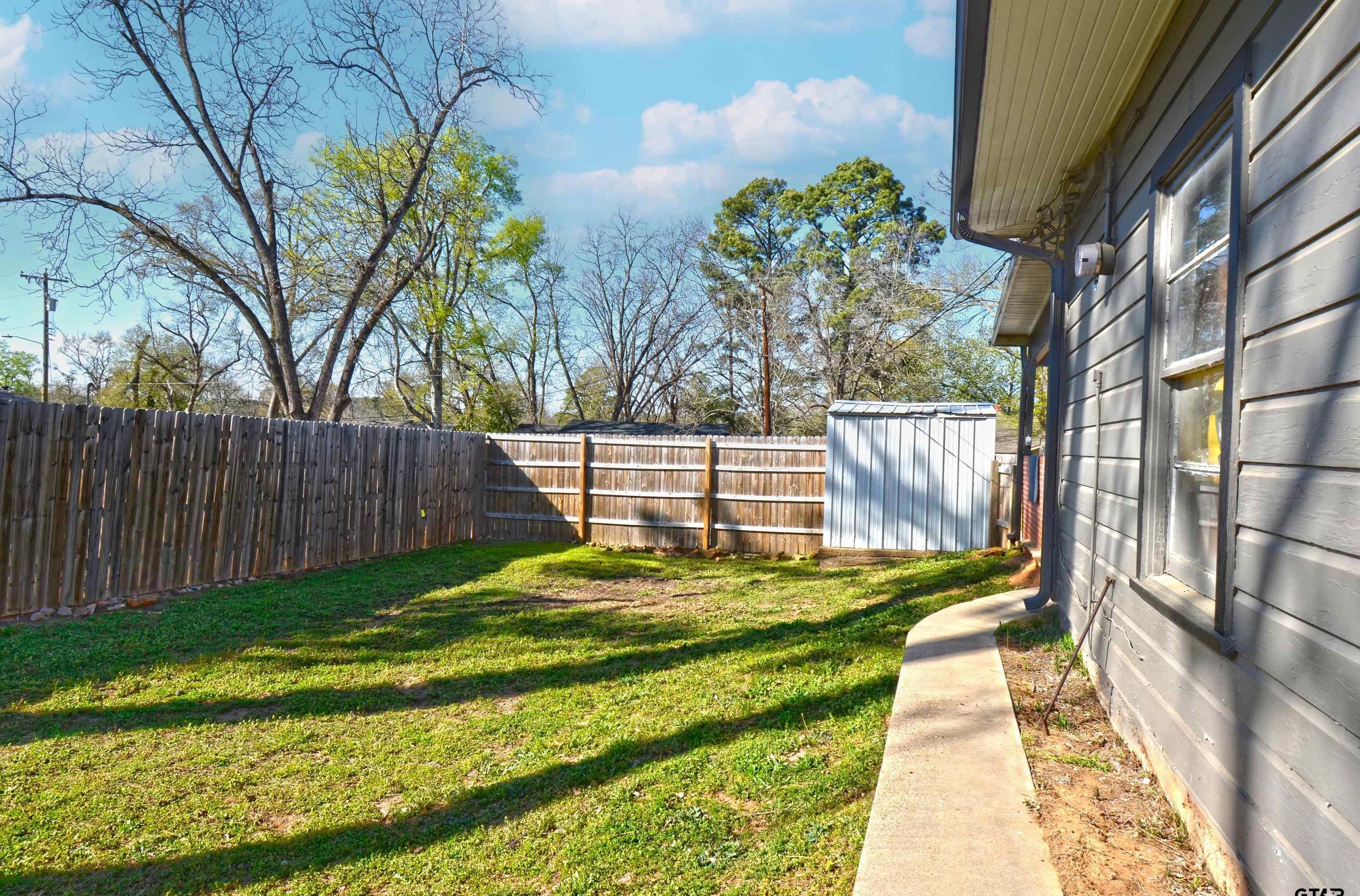 2803 Bain Pl, Tyler TX  75701-8017 exterior