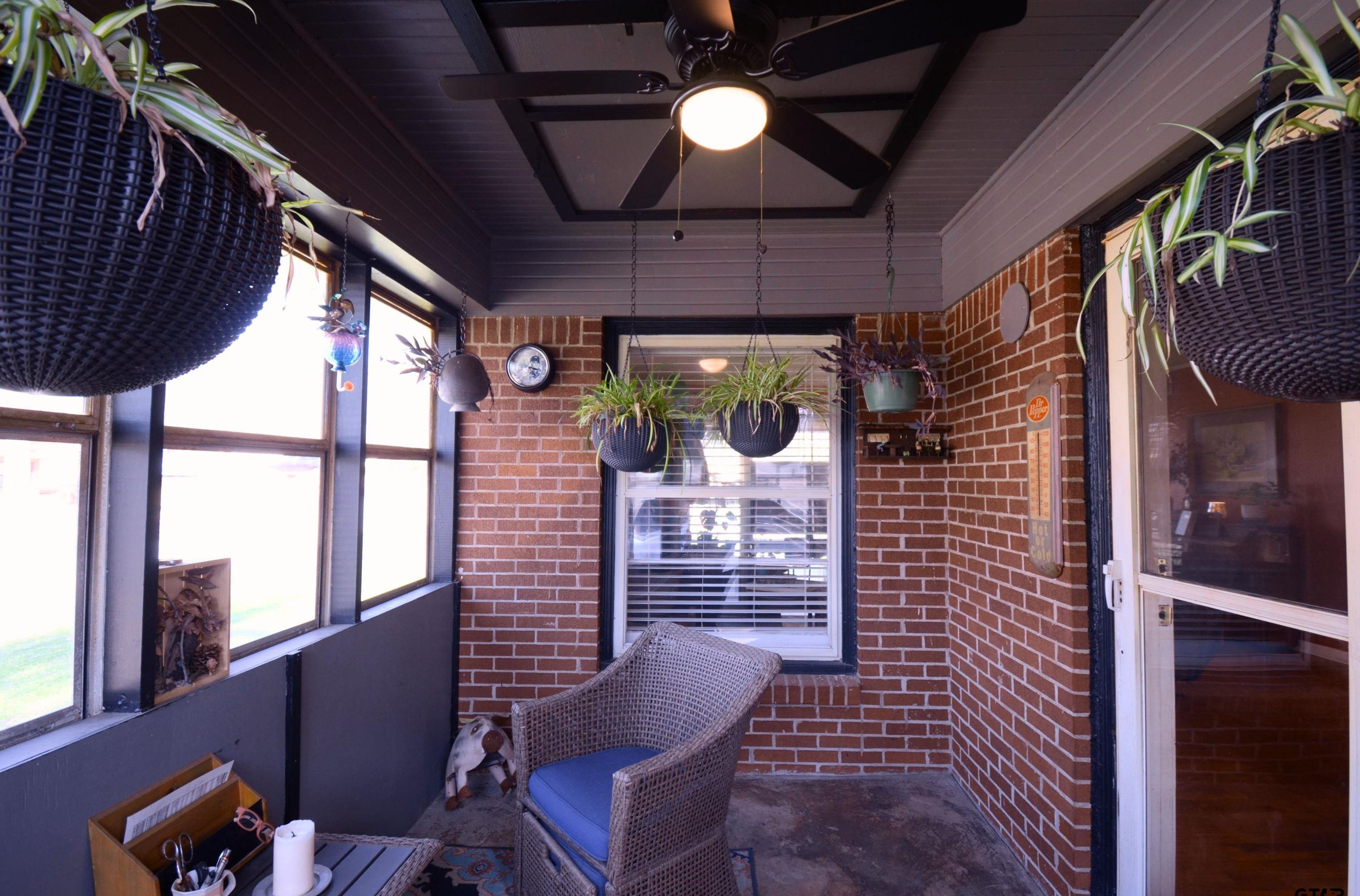 2803 Bain Pl, Tyler TX  75701-8017 exterior