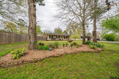 25346 Country Club Rd. - Photo 1