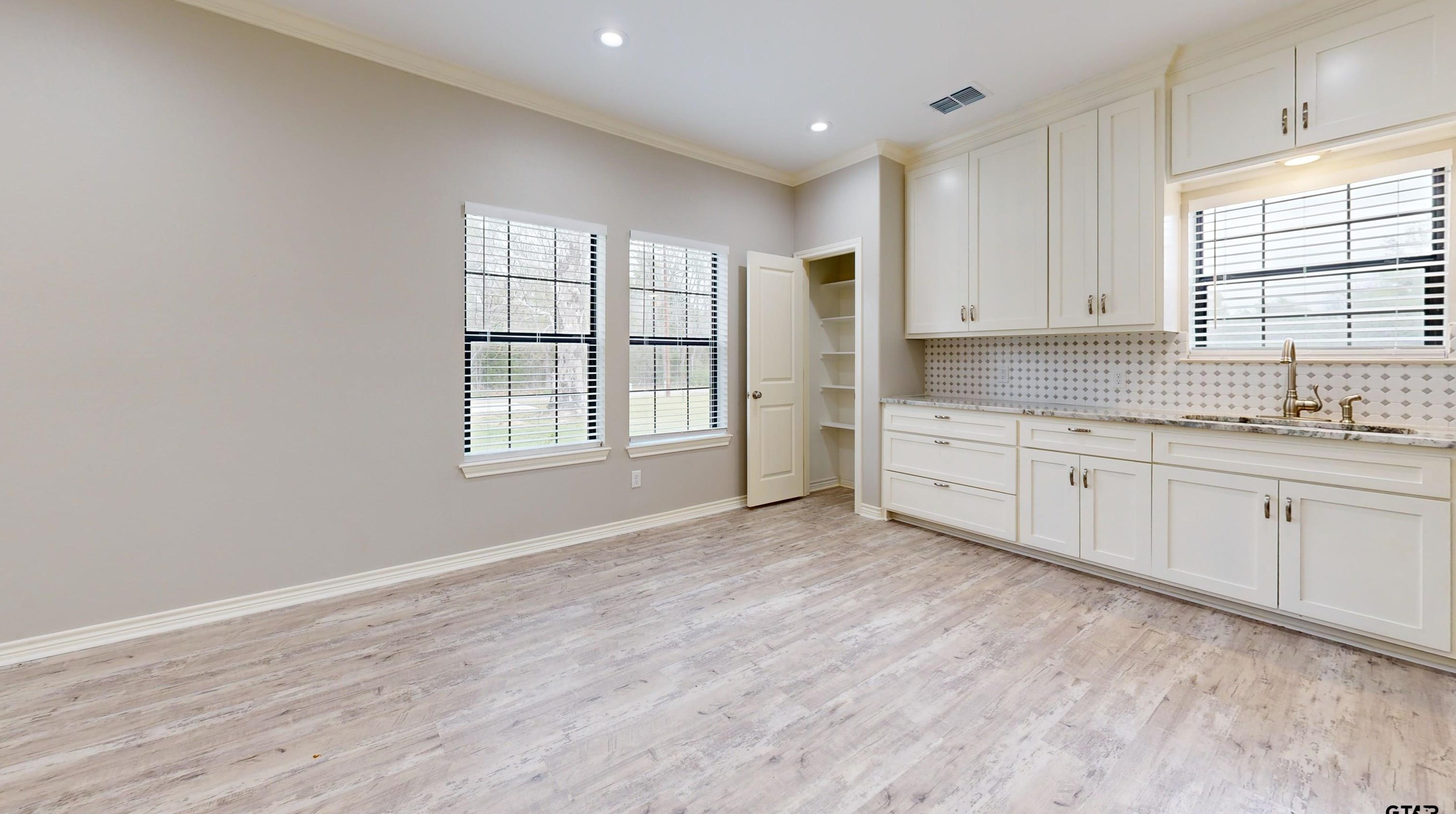 15079 County Road 45, Tyler TX 75704-3714 exterior