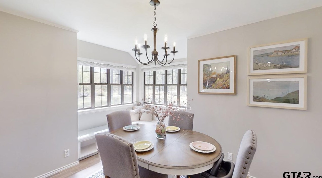 19525 Meadowood Ln, Tyler TX 75703-8777 exterior