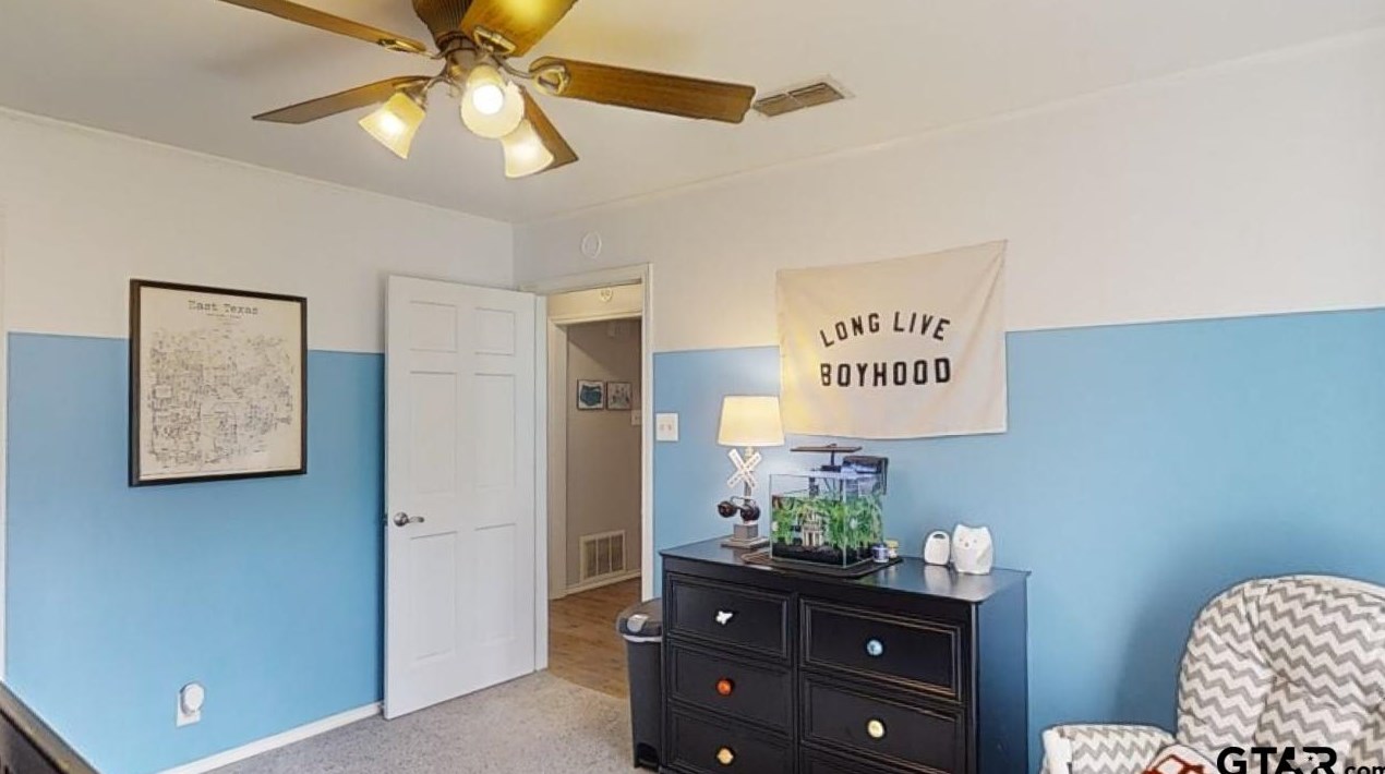 19525 Meadowood Ln, Tyler TX 75703-8777 exterior