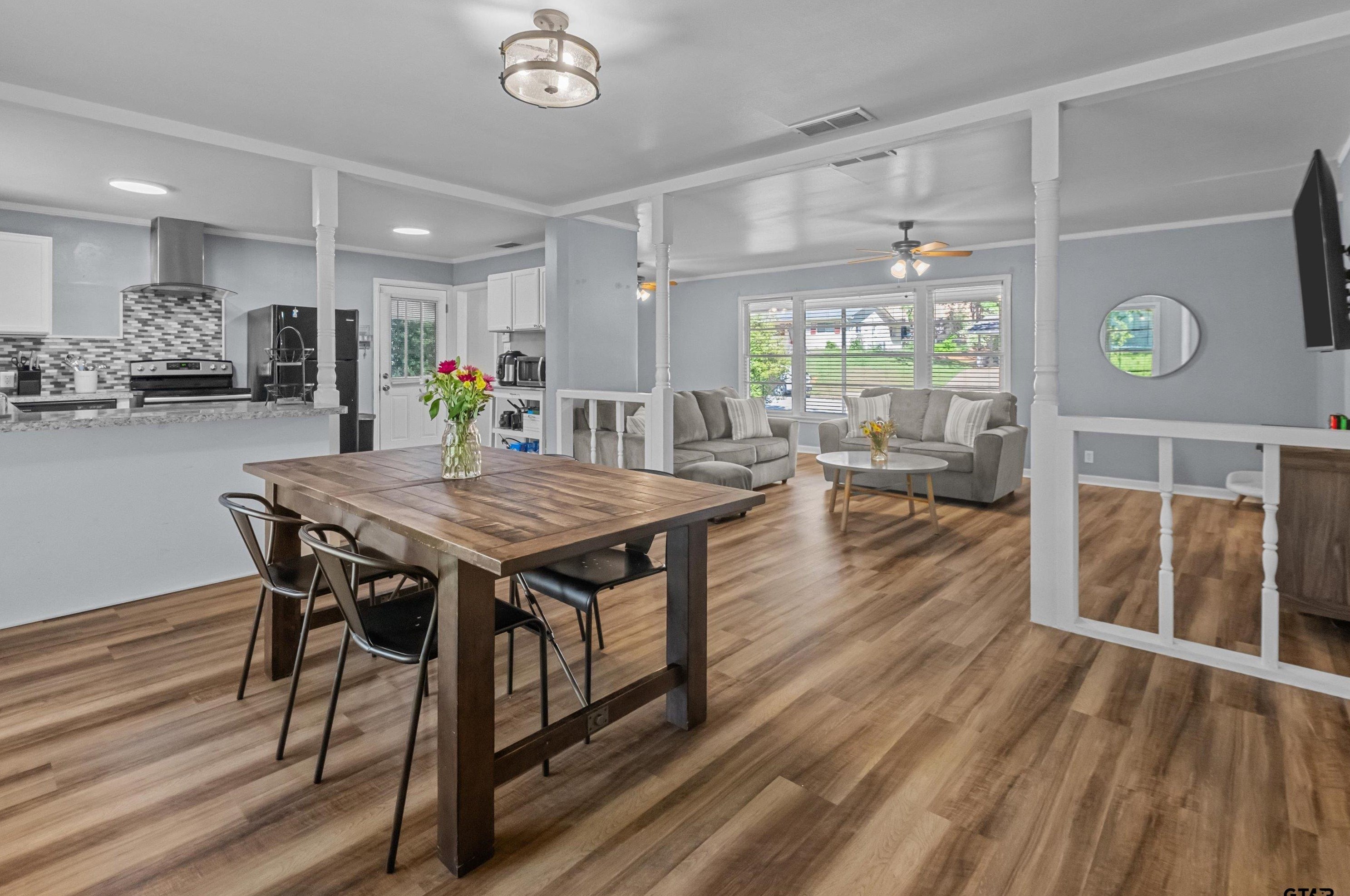 2901 Dinah Ln, Tyler TX  75701-8126 exterior