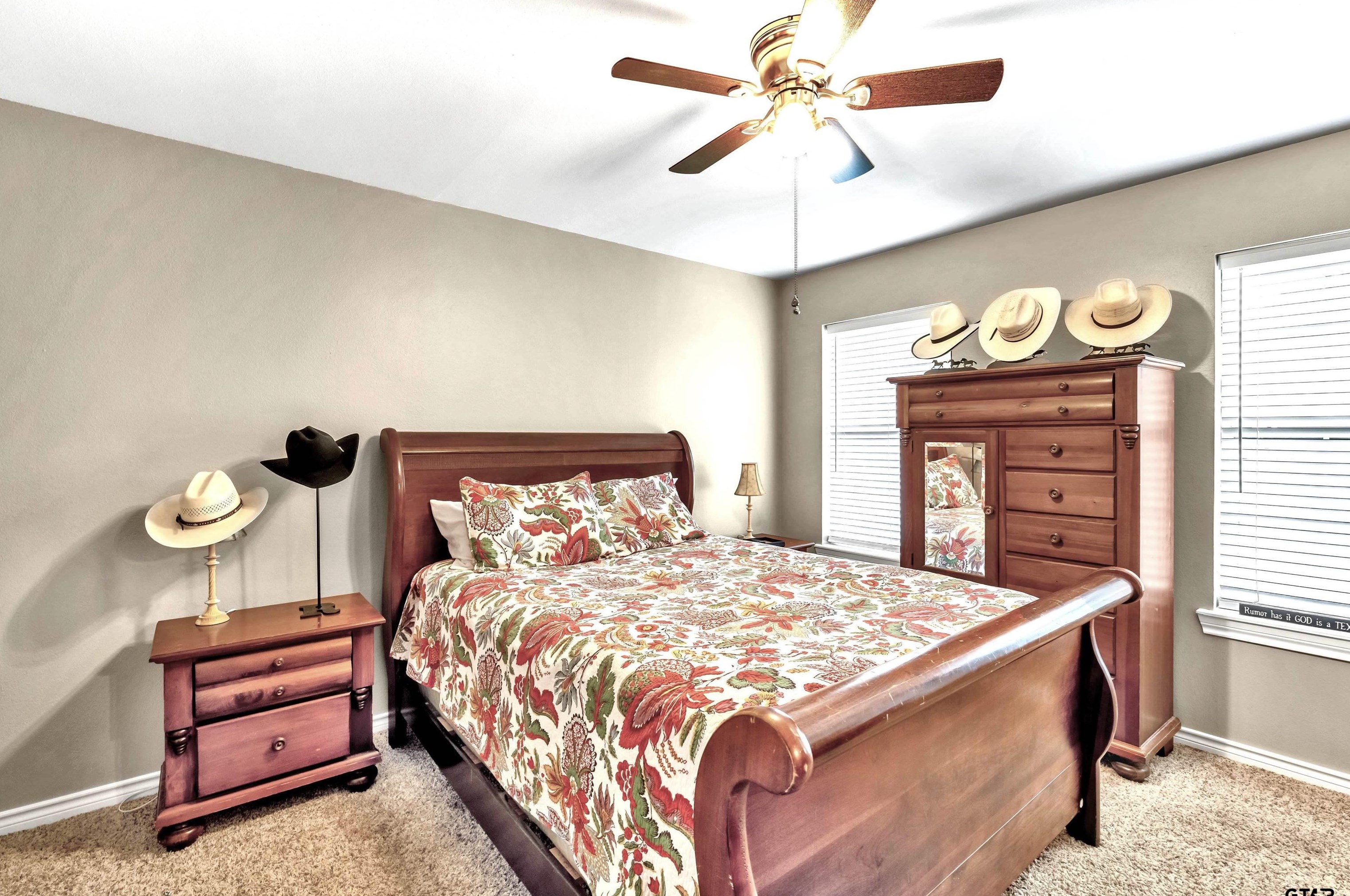 510 Whiteoak Ln, Tyler TX  75703-5083 exterior