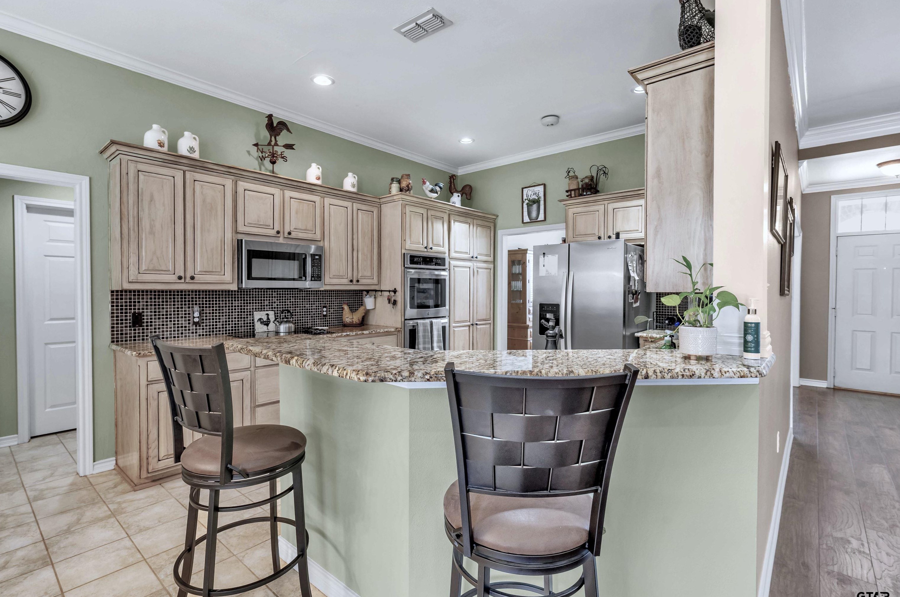 510 Whiteoak Ln, Tyler TX  75703-5083 exterior