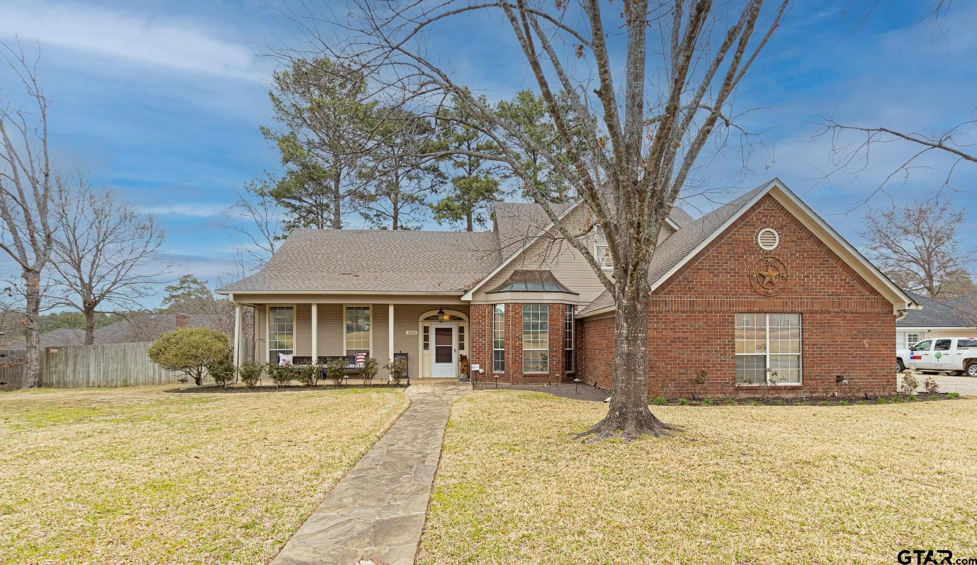 1510 Frostwood Dr, Tyler, TX 75703 MLS 24005494 Coldwell Banker