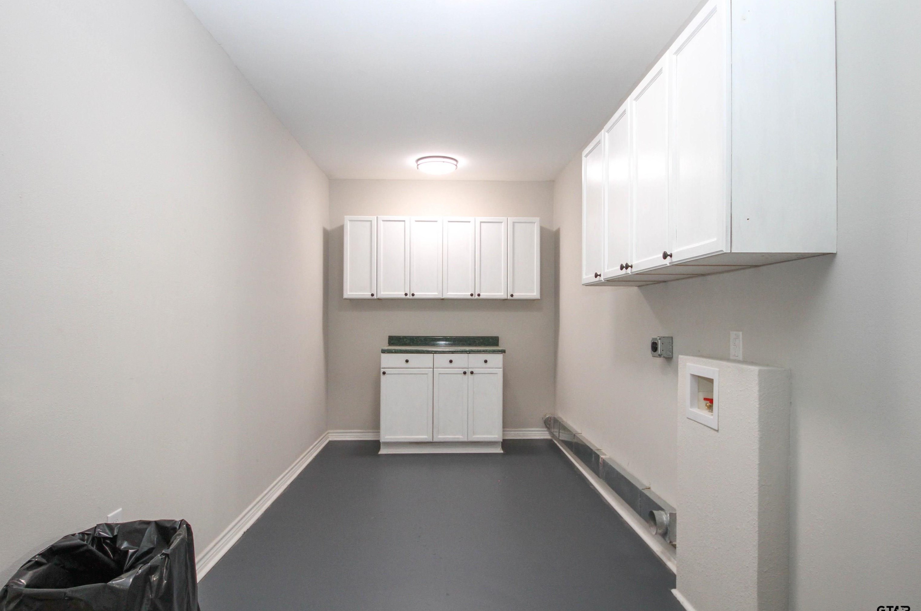 505 Kenwood Ln, Longview TX 75604-3309 exterior