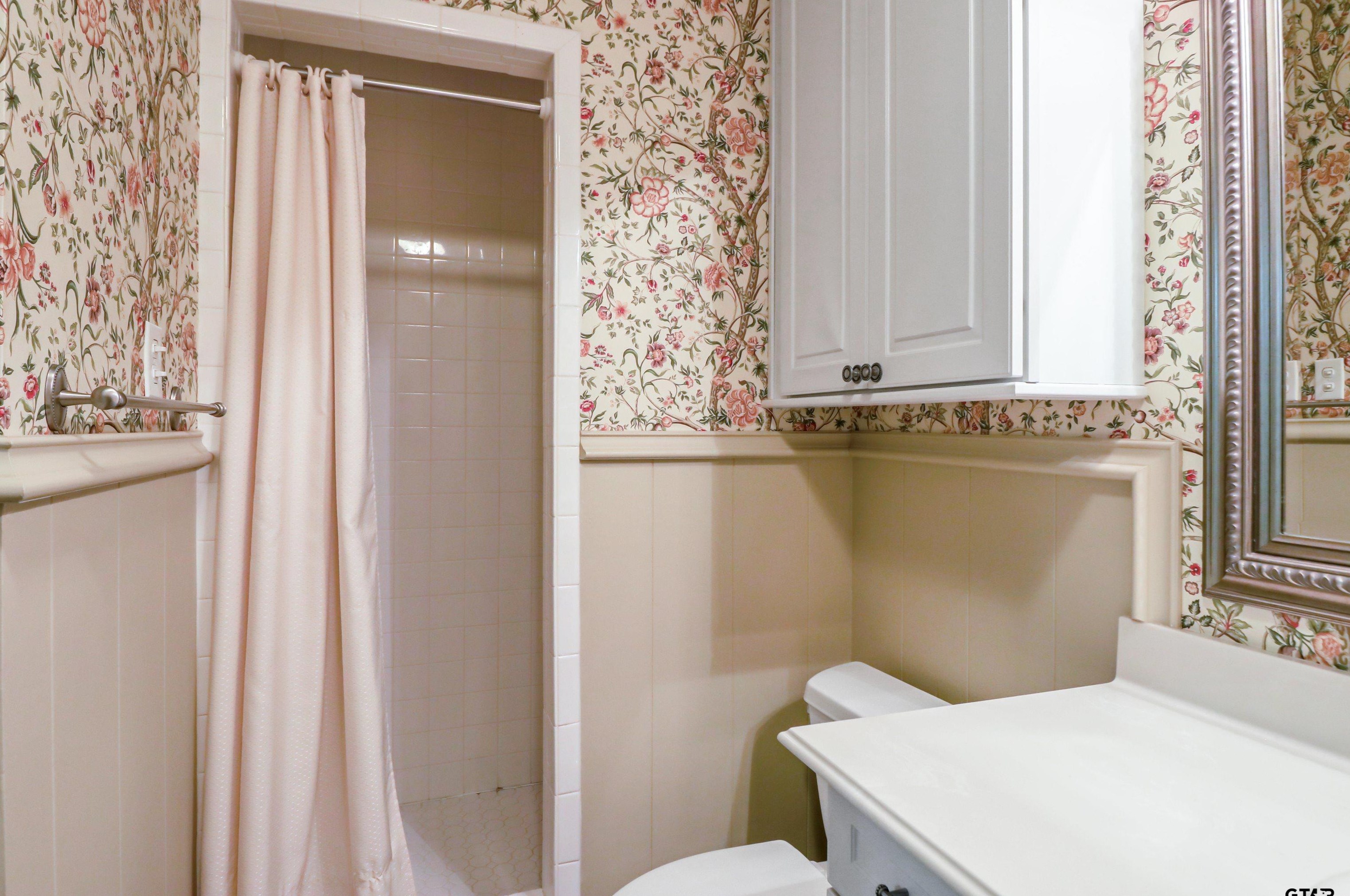 1400 Sequoia Dr, Tyler TX  75703-2040 exterior