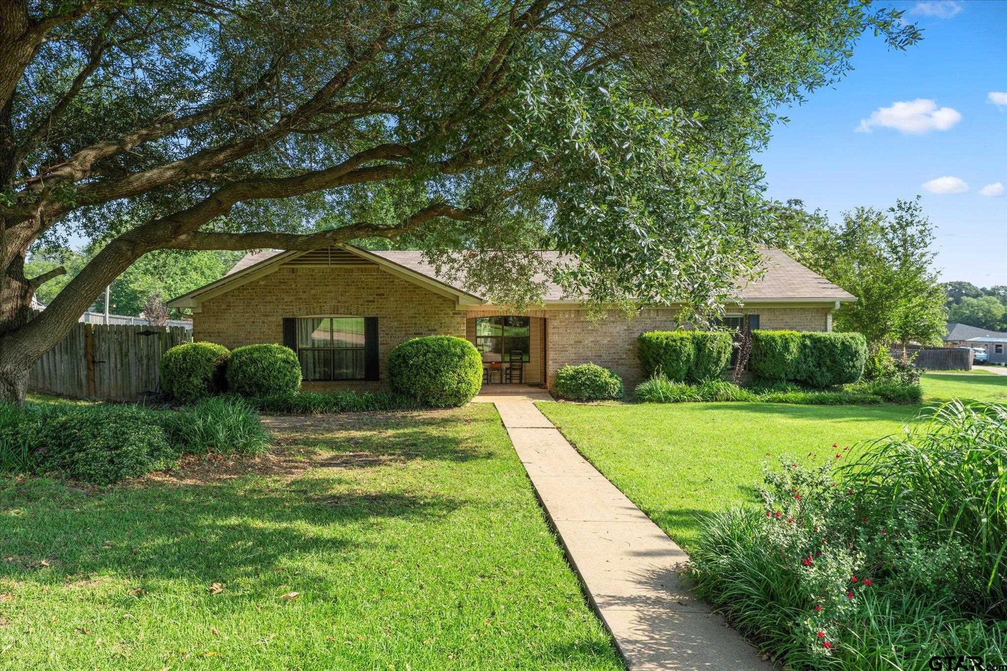 901 Peachtree Pkwy, Omaha, TX 75571 MLS 24007084 Coldwell Banker